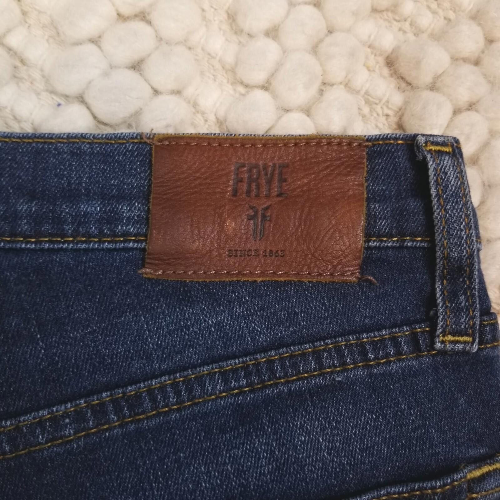 Frye Frye "Addie" Skinny Medium Blue Jeans Sz 26 Size 26" / US 2 / IT 38 - 9 Thumbnail