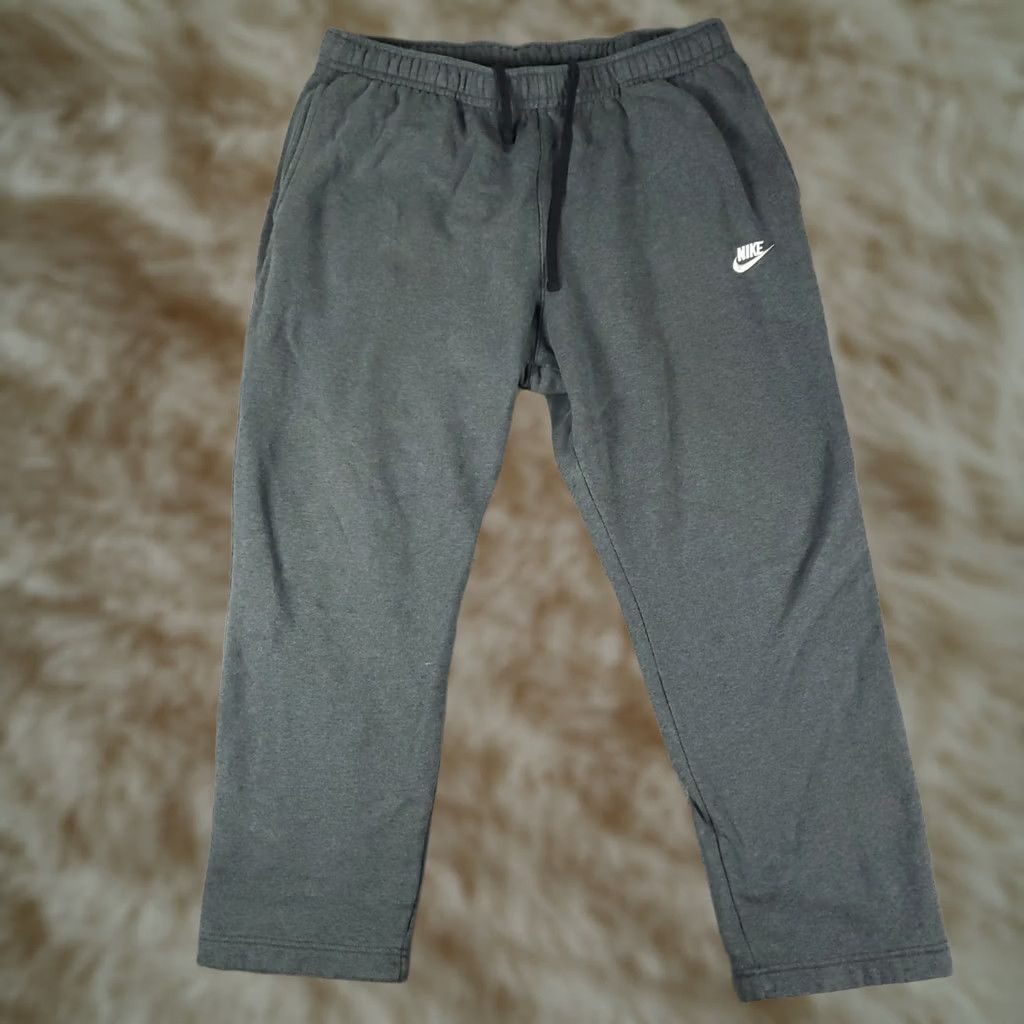 Nike Nike Pants Mens 2XL Gray Fleece Swoosh Joggers Sweatpants Regular Tapered Pockets Size US 39 - 1 Thumbnail