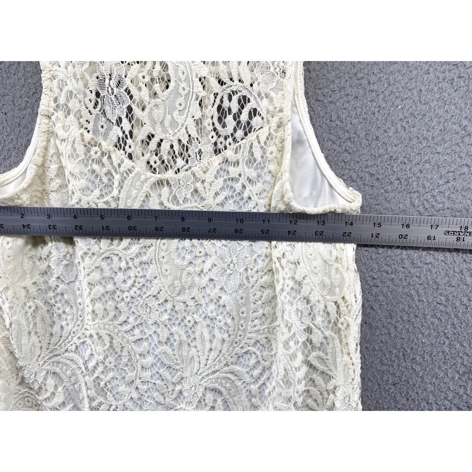 Vintage Socialite Womens Lace Knee Length Ivory Pullover Dress Size S, Bodycon Boho Style Size S / US 4 / IT 40 - 5 Thumbnail