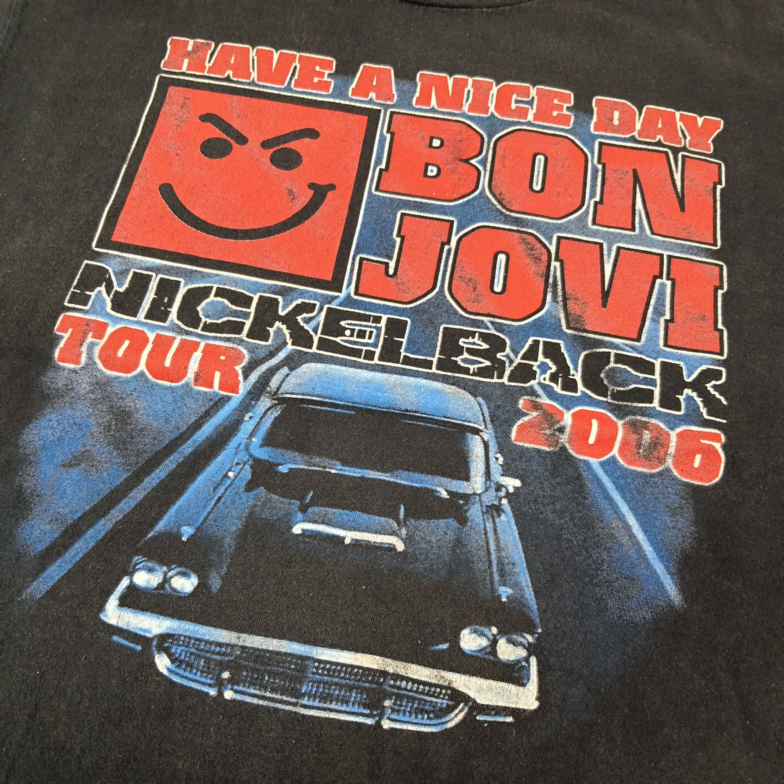 Band Tees Vintage Bon Jovi Nickelback Tour 2006 Tshirt C259N71 Size US L / EU 52-54 / 3 - 4 Thumbnail