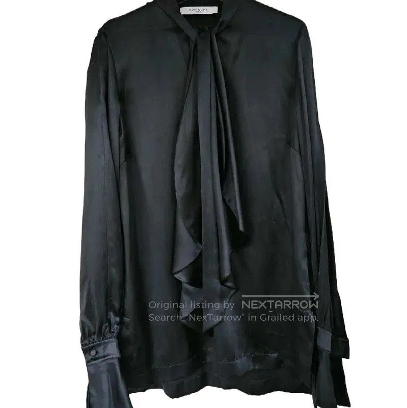 Givenchy Givenchy Black Silk Long-Sleeve Blouse . Size S / US 4 / IT 40 - 1 Thumbnail