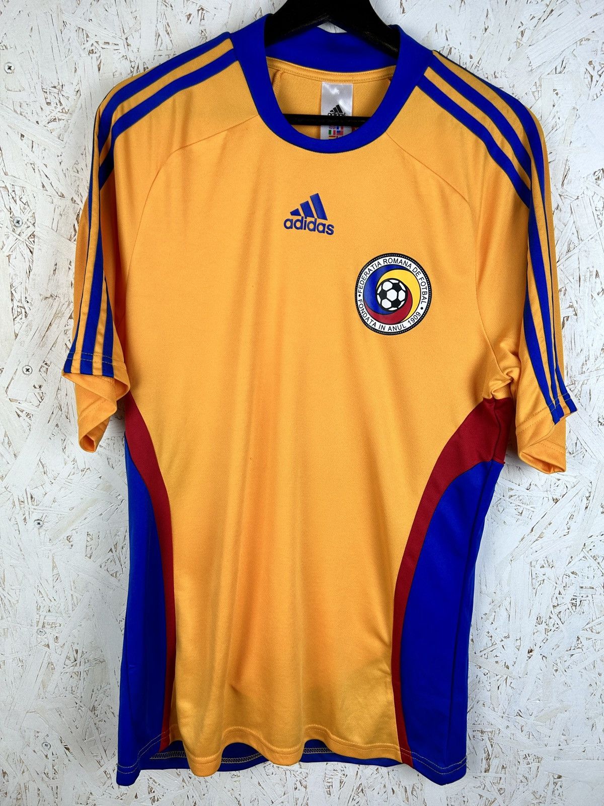 Adidas Vintage Adidas Romania Team 2008 Home Kit Soccer Jersey M Size US M / EU 48-50 / 2 - 1 Thumbnail