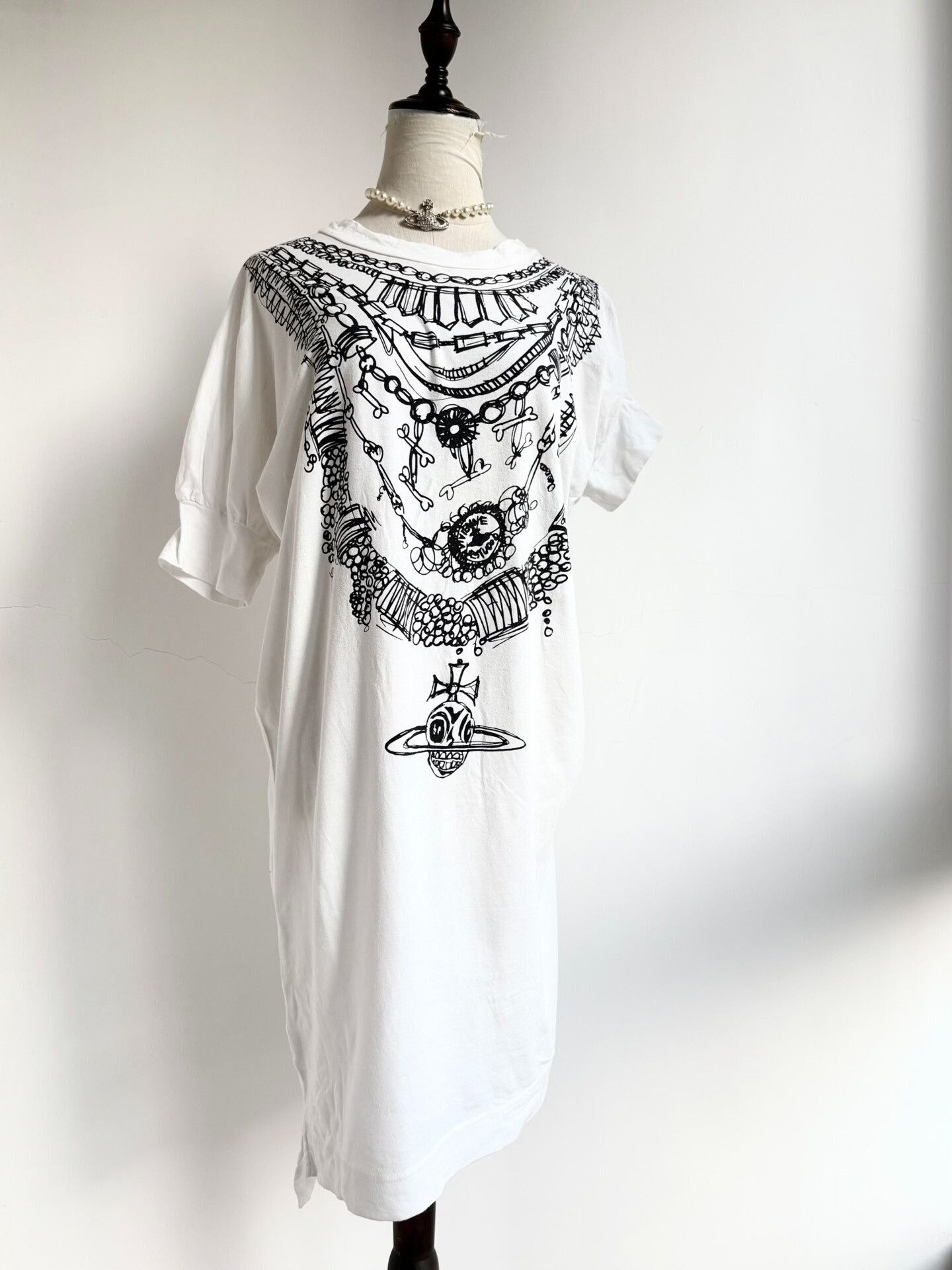 Vivienne Westwood Vivienne Westwood White Chain Print Dress Size M / US 6-8 / IT 42-44 - 1 Thumbnail