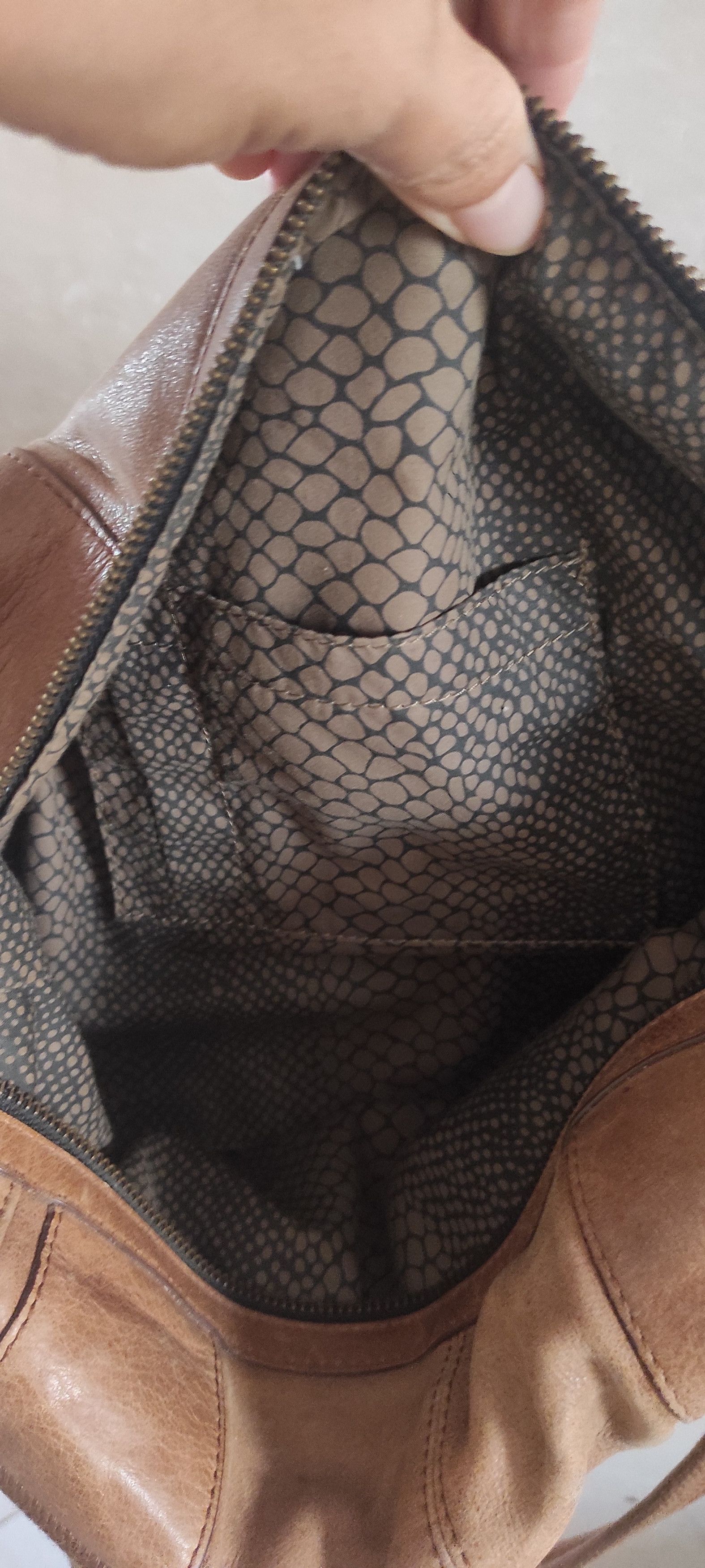 Kipling Shoulder Bag Brown Leather Brass Monkey Zip Top