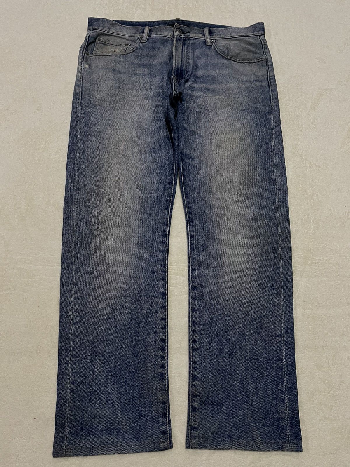 Uniqlo Vintage Japanese Brand Distress Mudwash Denim Jeans Size US 36 / EU 52 - 1 Thumbnail