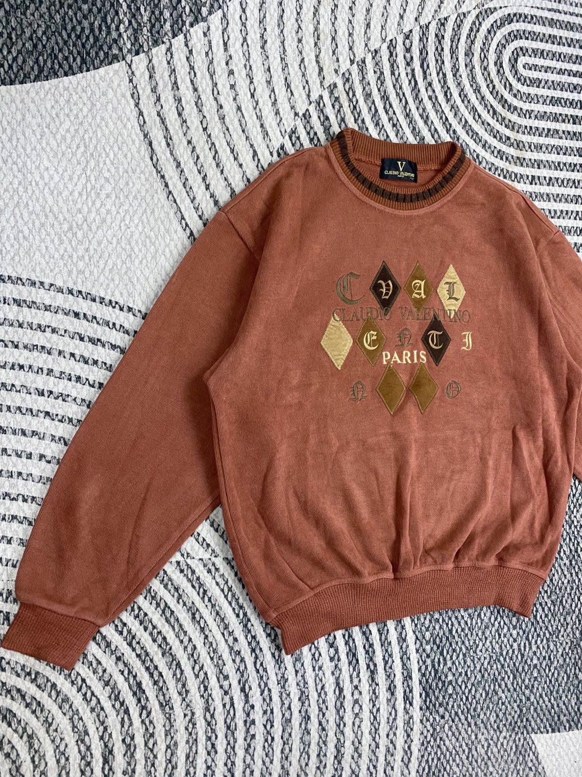 Japanese Brand Vintage Claudio Valentino Paris Crewneck Sweatshirt Size US M / EU 48-50 / 2 - 3 Thumbnail