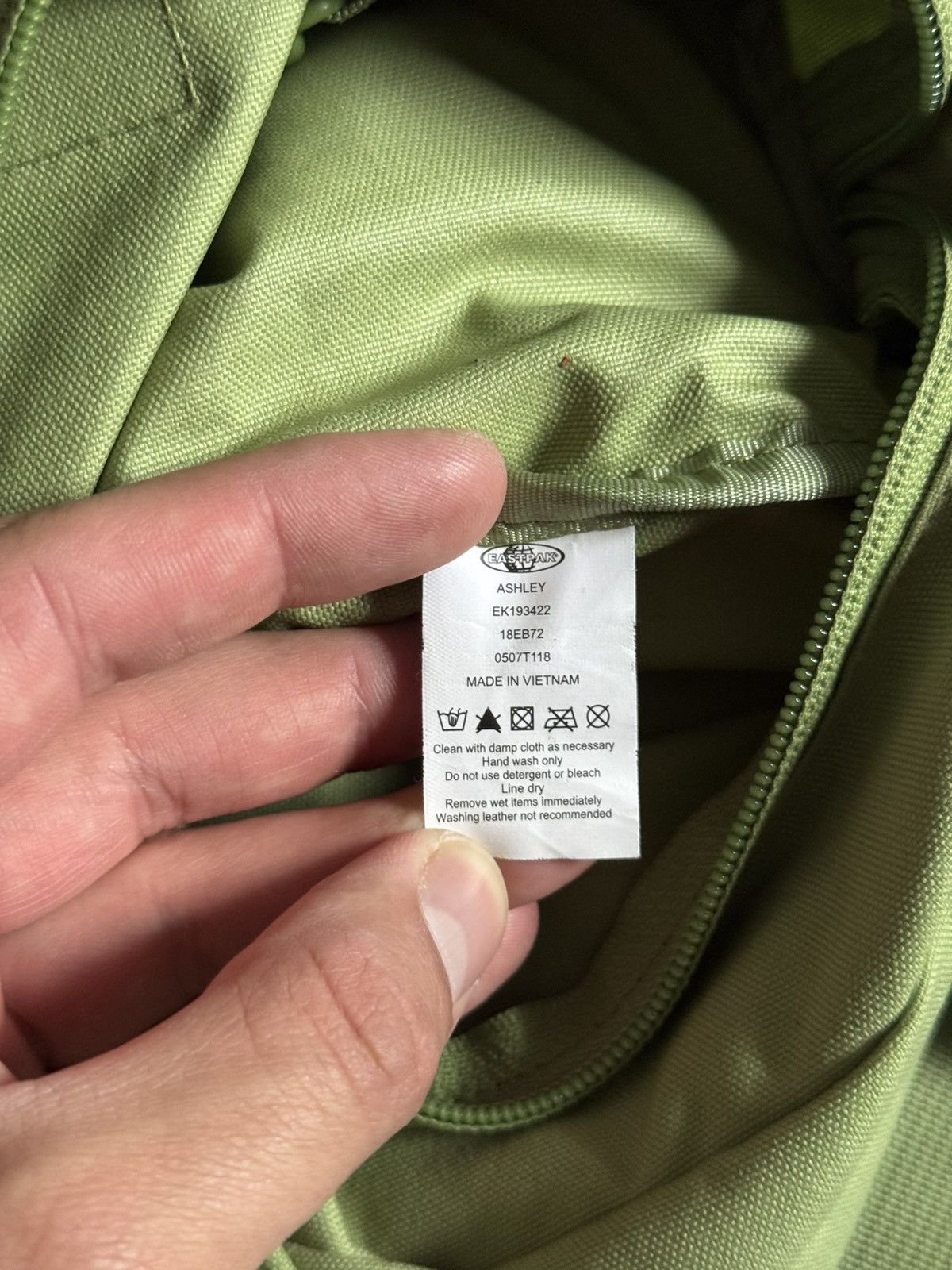 Eastpak Eastpak Ashley Green Mini Duffel Shoulder Bag Utility Y2K Size ONE SIZE - 9 Thumbnail