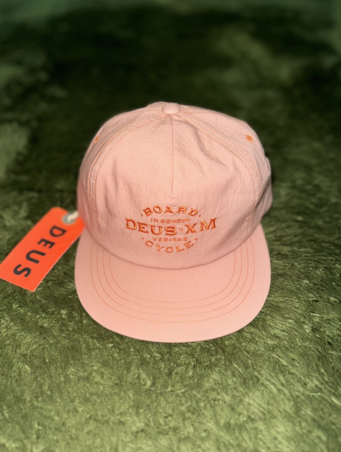 Deus Ex Machina Deus Ex Machina Board & Cycle Embroidered Logo Cap Peach Size ONE SIZE - 1 Thumbnail