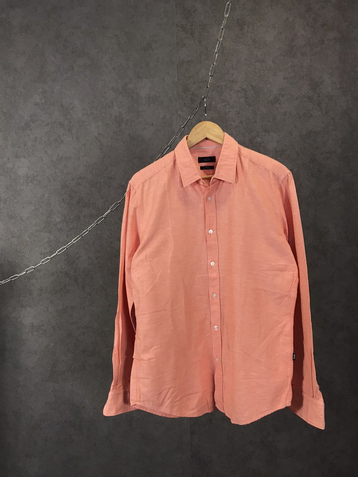 Hugo Boss Hugo Boss designer shirt Size US L / EU 52-54 / 3 - 1 Thumbnail