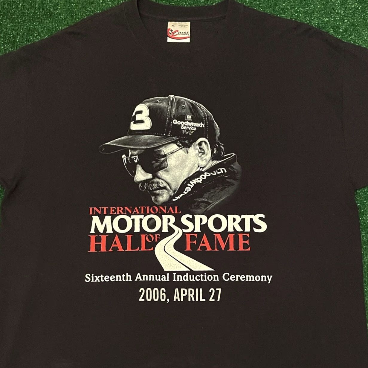 Chase Authentics VINTAGE Nascar Dale Earnhardt Hall Of Fame Annual VTG 2006 Shirt Mens M Black 90s Nascar Hall Of Fame Mens M Shirt Size US M / EU 48-50 / 2 - 4 Thumbnail