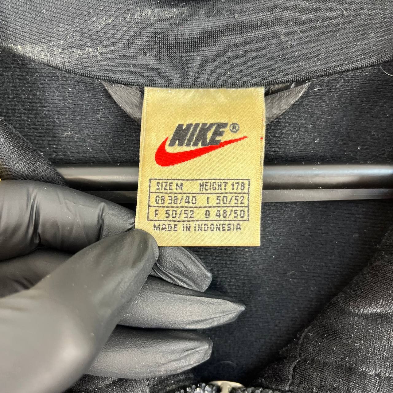 Nike Nike Vintage Track Jacket Full Zip Yellow Logo Mens Size M Size US M / EU 48-50 / 2 - 3 Thumbnail