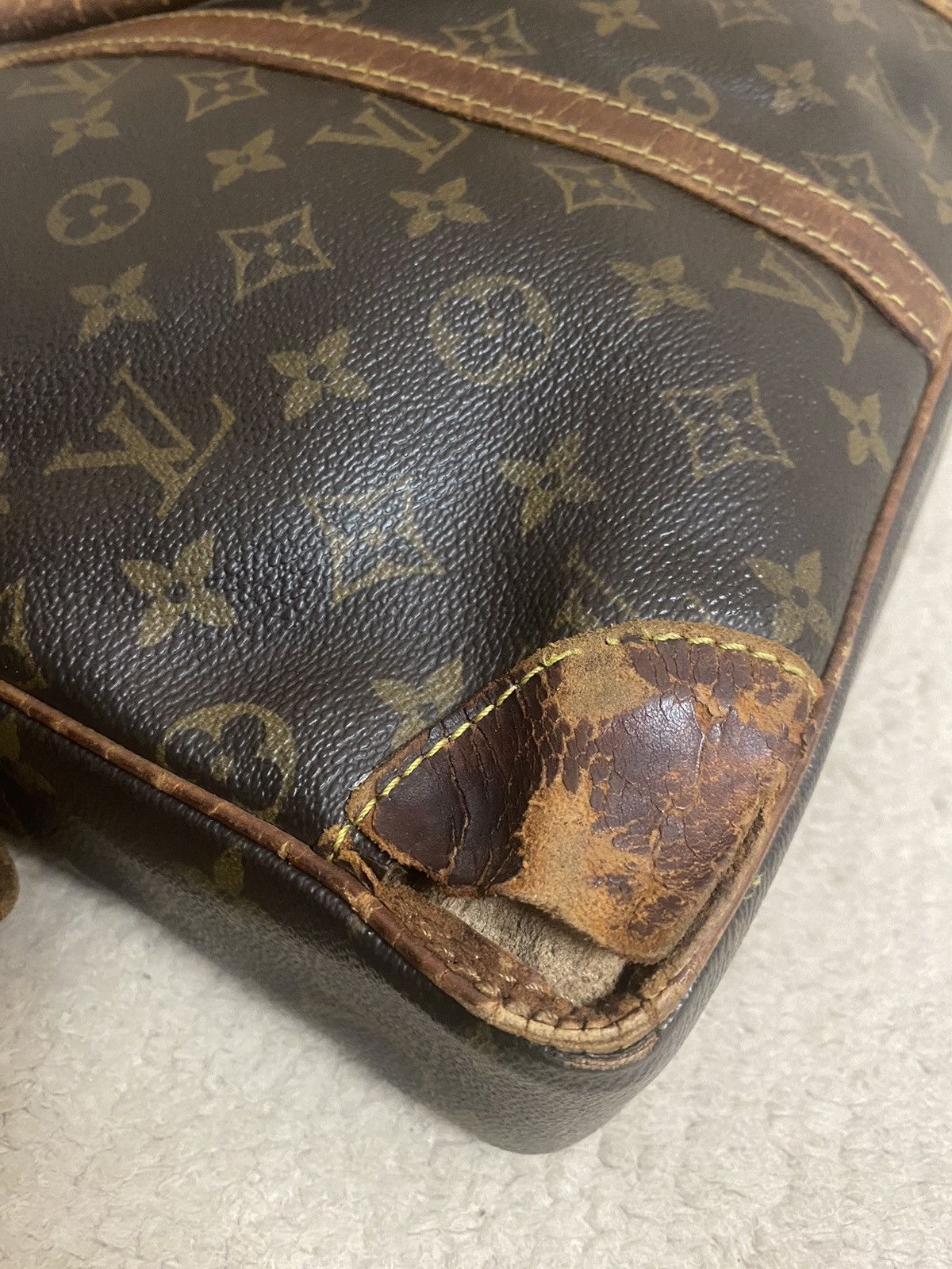Louis Vuitton Authentic Louis Vuitton Briefcase Size ONE SIZE - 11 Thumbnail