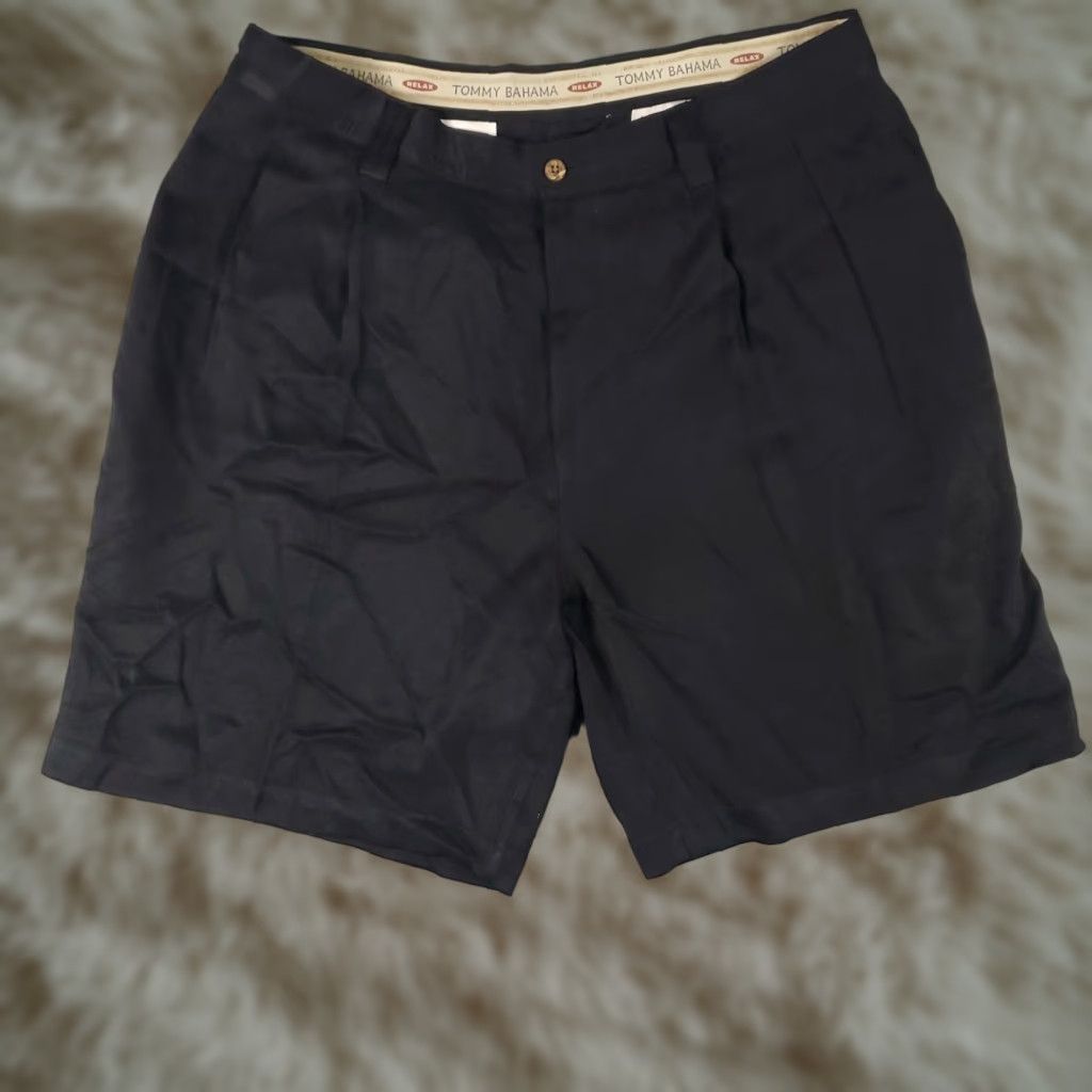 Tommy Bahama VINTAGE Tommy Bahama Men's Shorts Size 36 Black Silk Pleated Chino Casual Dress Pants Size US 36 / EU 52 - 1 Thumbnail
