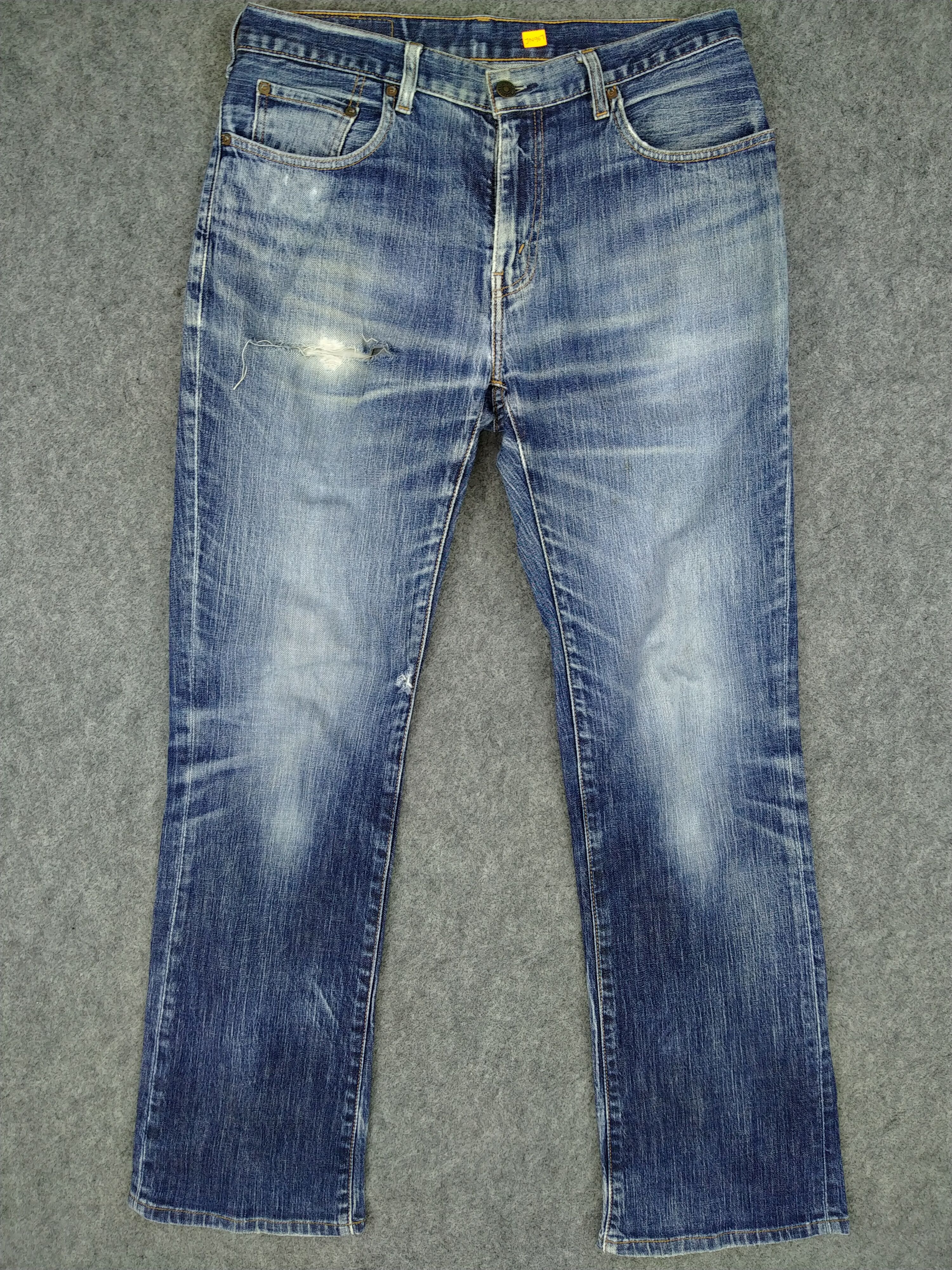Levi's Blue Distressed Vintage Levi's 517 Flare 33x32 Denim -JN967 Size US 33 - 1 Thumbnail