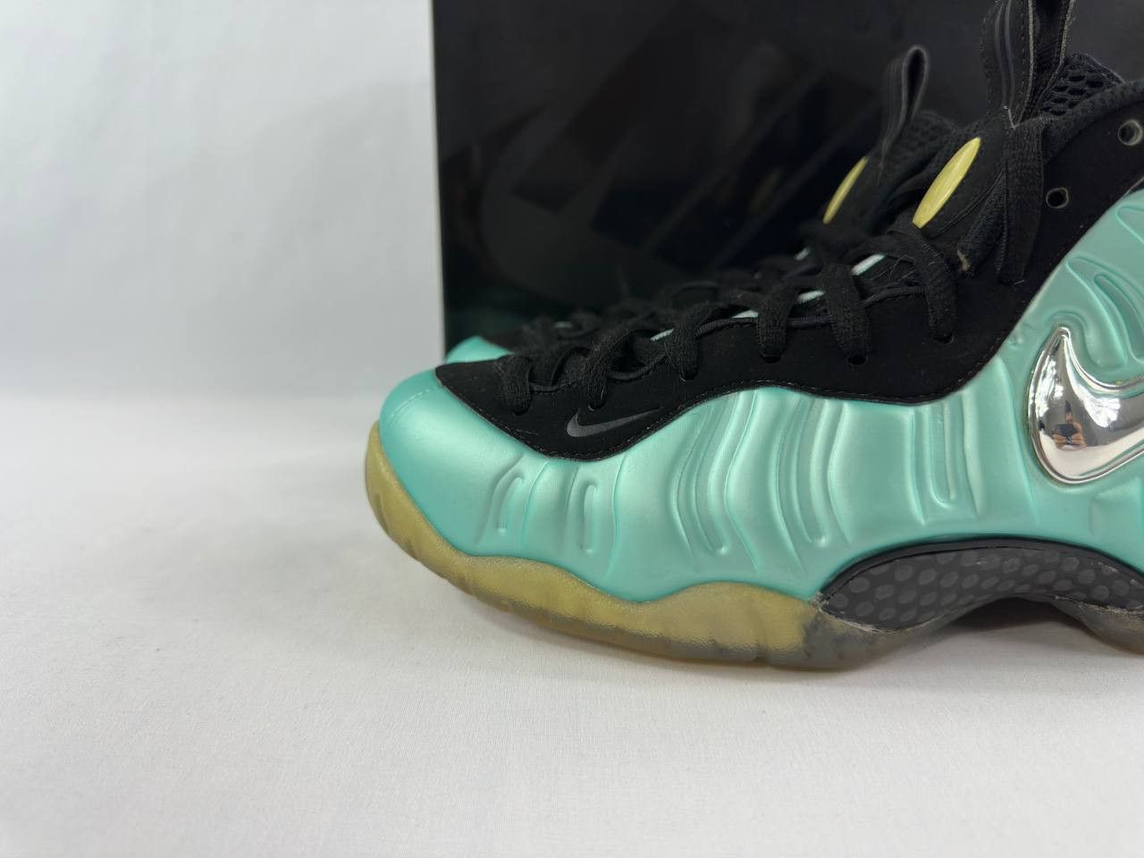 Nike Nike Air Foamposite Pro 'Island Green' Size US 8.5 / EU 41-42 - 10 Thumbnail