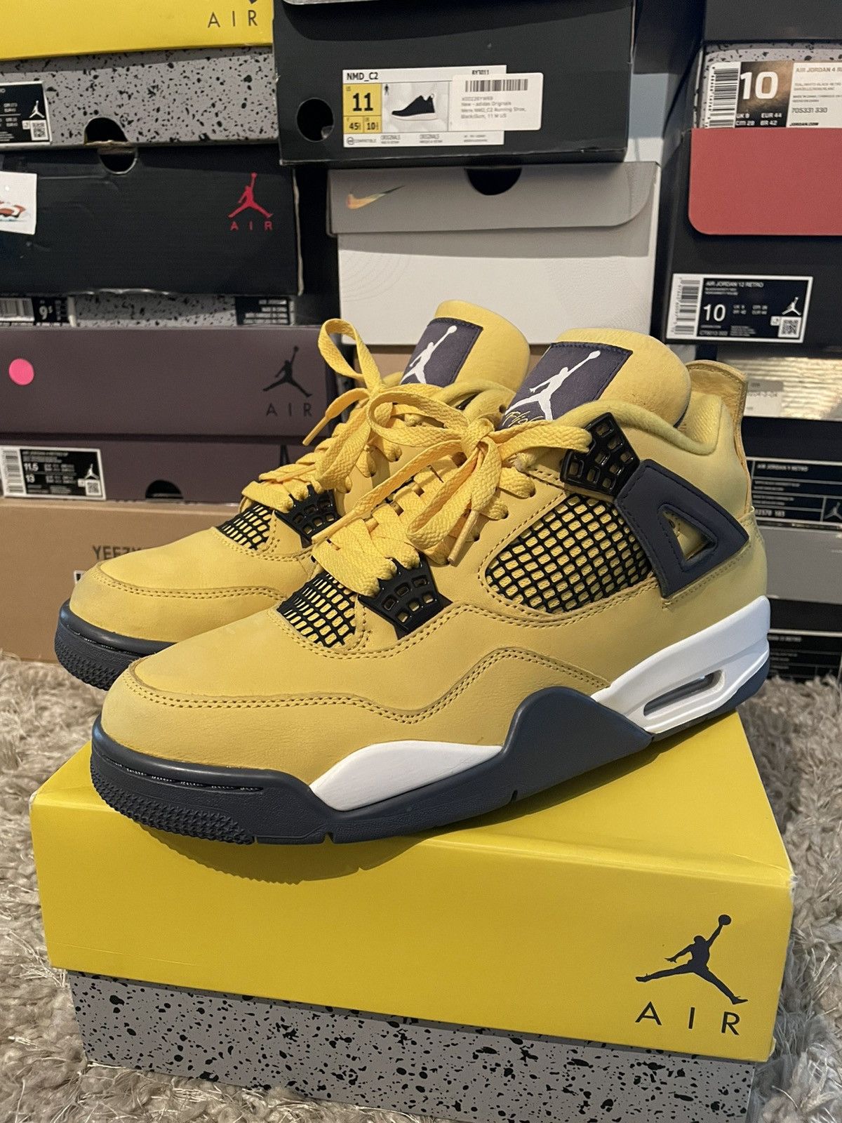 Jordan Brand Jordan 4 Lightning Size US 9.5 / EU 42-43 - 1 Thumbnail