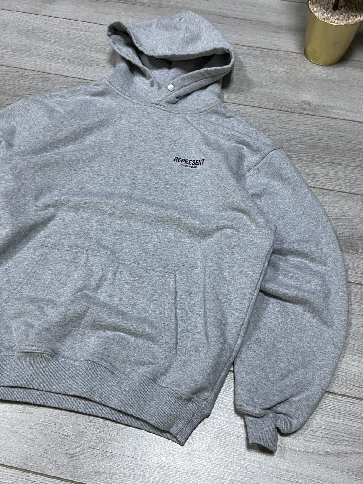 Represent Clo. Represent owners club hoodie vintage heavy weight Size US L / EU 52-54 / 3 - 6 Thumbnail