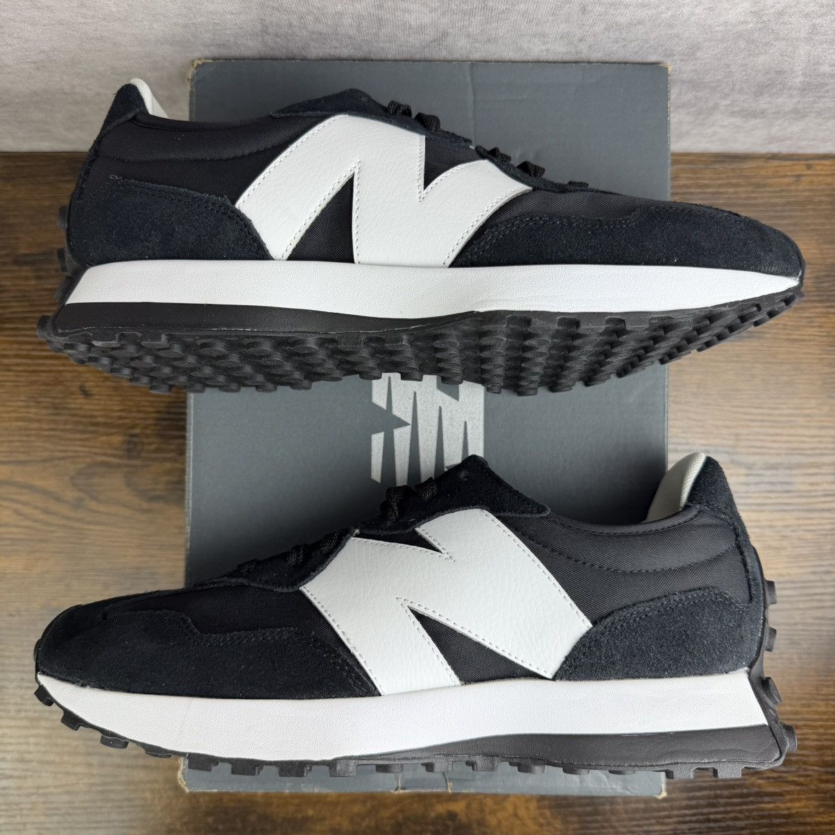 New Balance NEW New Balance 327 NB Collective Black Grey Sz 11 MS237BW1 Size US 11 / EU 44 - 3 Thumbnail