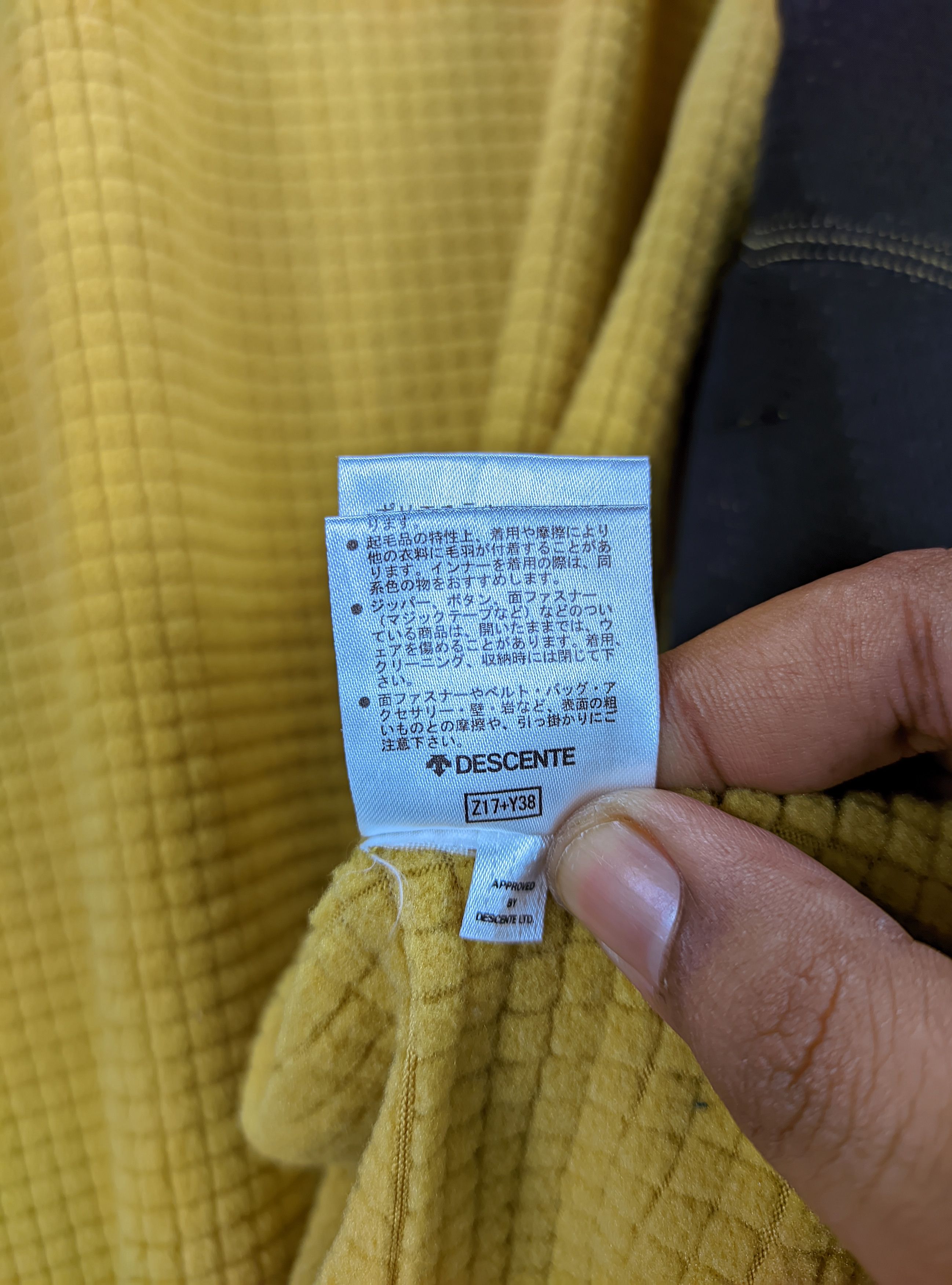 Marmot Jacket Zipper Up by Marmot Descente Size US L / EU 52-54 / 3 - 4 Thumbnail