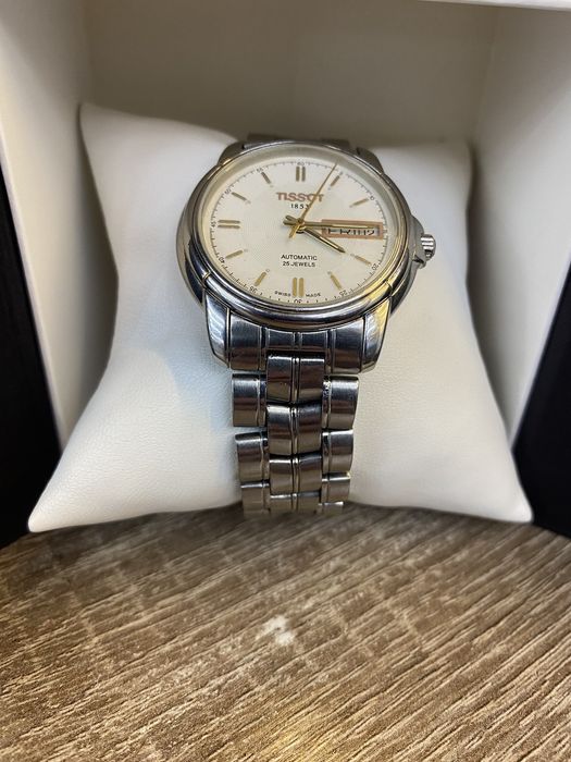 tissot automatic 3 day date