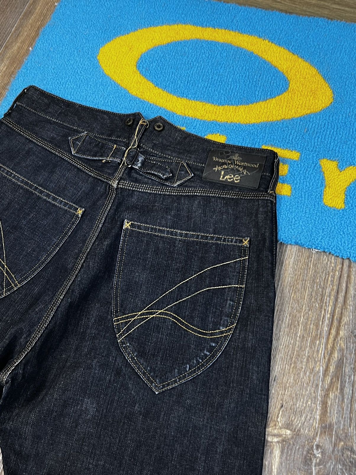 Lee × Vivienne Westwood Vivienne Westwood Lee Parachute Banana Blue Denim Pant Size US 32 / EU 48 - 2 Thumbnail