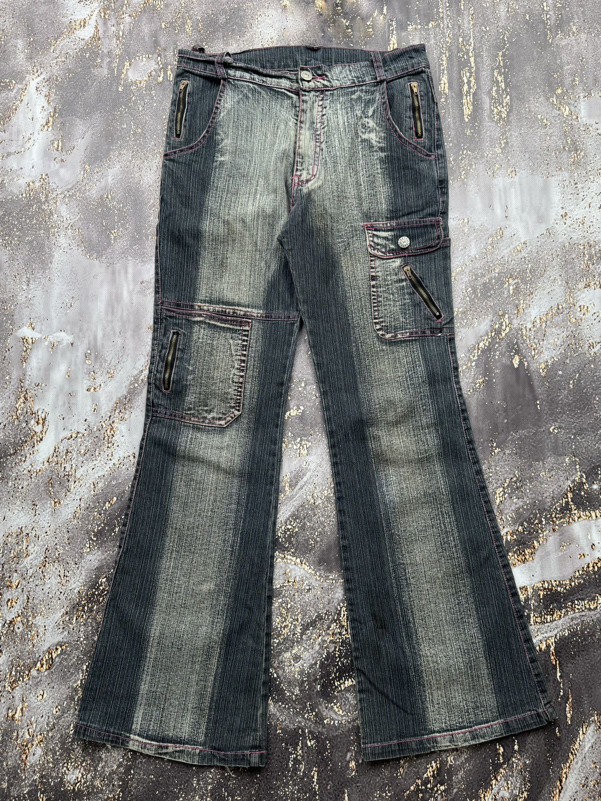 Vintage Vintage Cargo Flared Worn Jeans Size 26" / US 2 / IT 38 - 1 Thumbnail