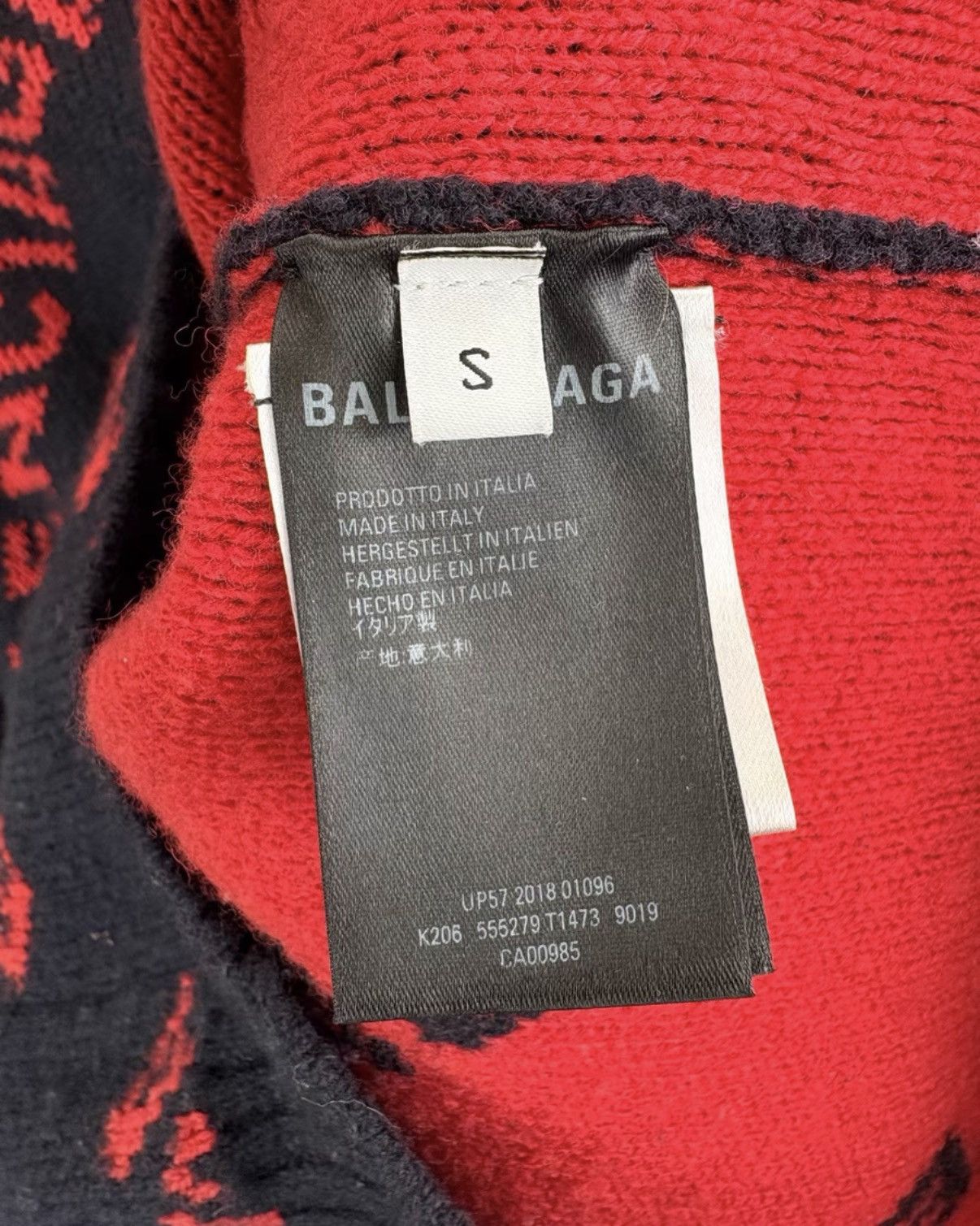 Balenciaga BALENCIAGA All-Logo Sweater K1 Size US S / EU 44-46 / 1 - 4 Thumbnail