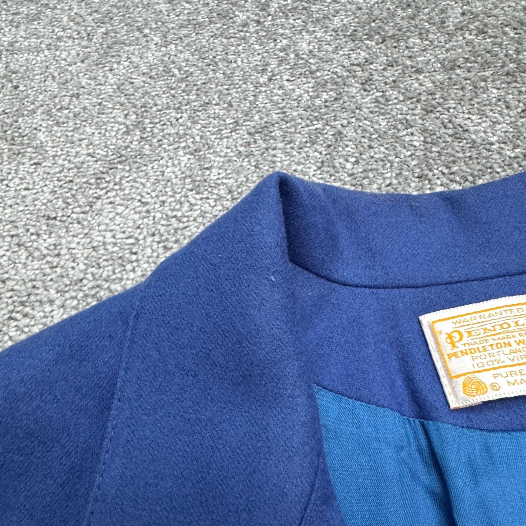 Pendleton VINTAGE Pendleton Blue Blazer Jacket Womens 18 Wool Virgin Wool Button-Front Classic Blazer Womens Size XXL / US 16-18 / IT 52-54 - 3 Thumbnail