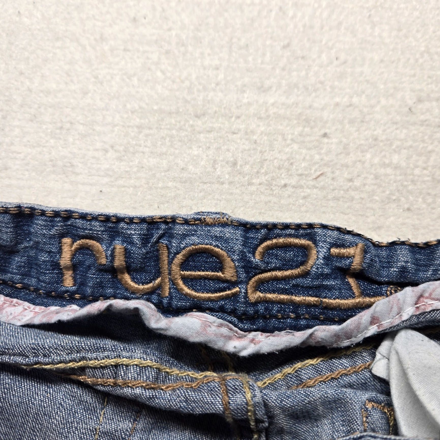 Vintage RUE 21 Jeans Women Pants Blue Low Rise Ankle Jegging Distressed 9/10 Ladies 10 Cotton Denim 5-Pocket Rise Low (6.5-8.5 in) Regular Womens Size 32" / US 10 / IT 46 - 4 Thumbnail