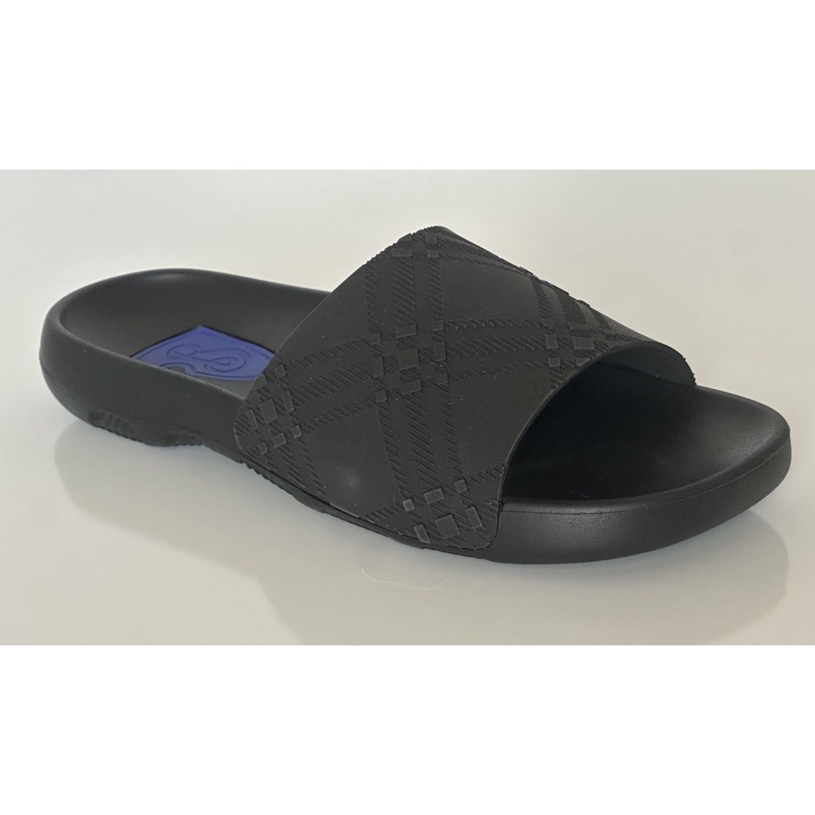Burberry Burberry Dive Black Rubber Sandals 11 US (44 Euro) 8104718 Size US 11 / EU 44 - 2 Thumbnail