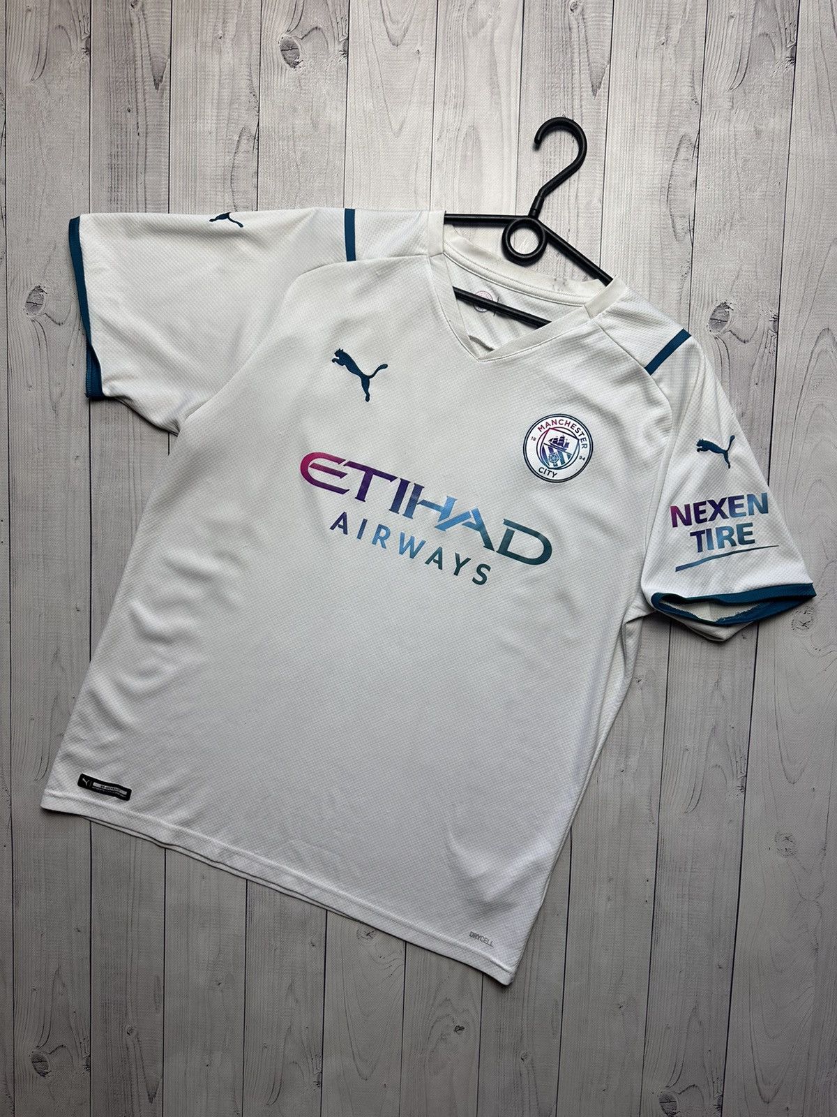 Puma × Vintage Vintage soccer jersey puma Manchester City size L white Size US L / EU 52-54 / 3 - 1 Thumbnail