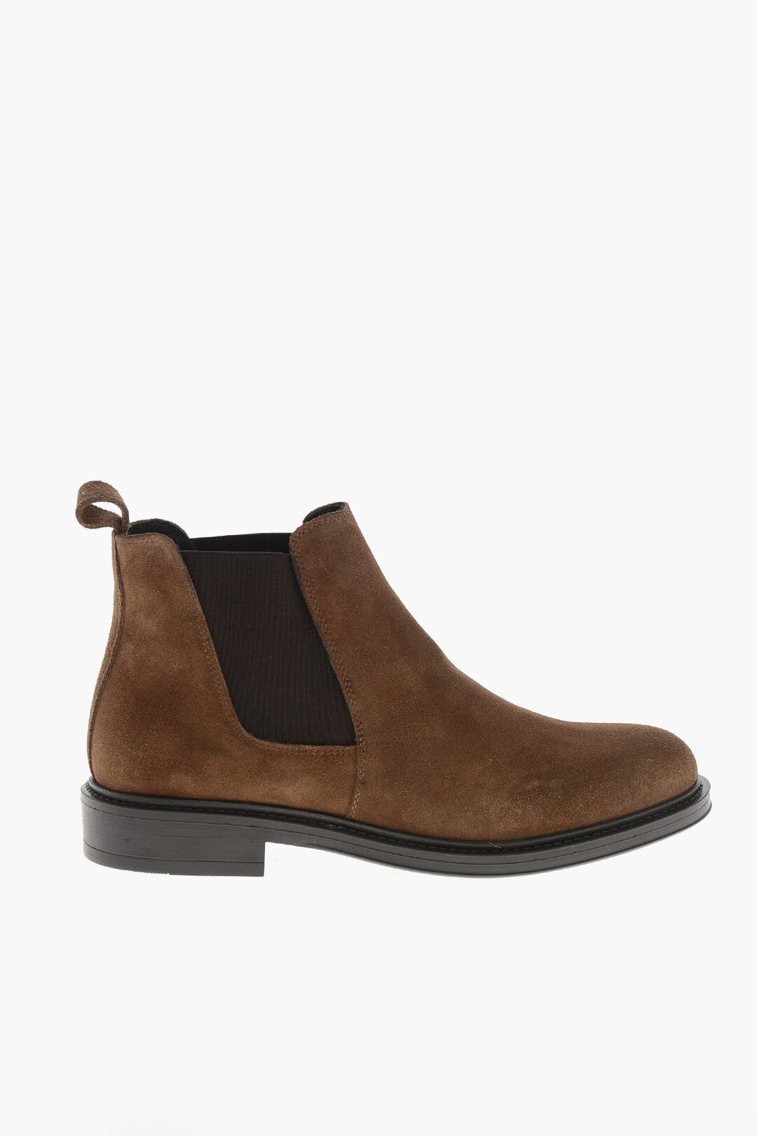 og1mm0226 Suede Chelsea Boots in Brown