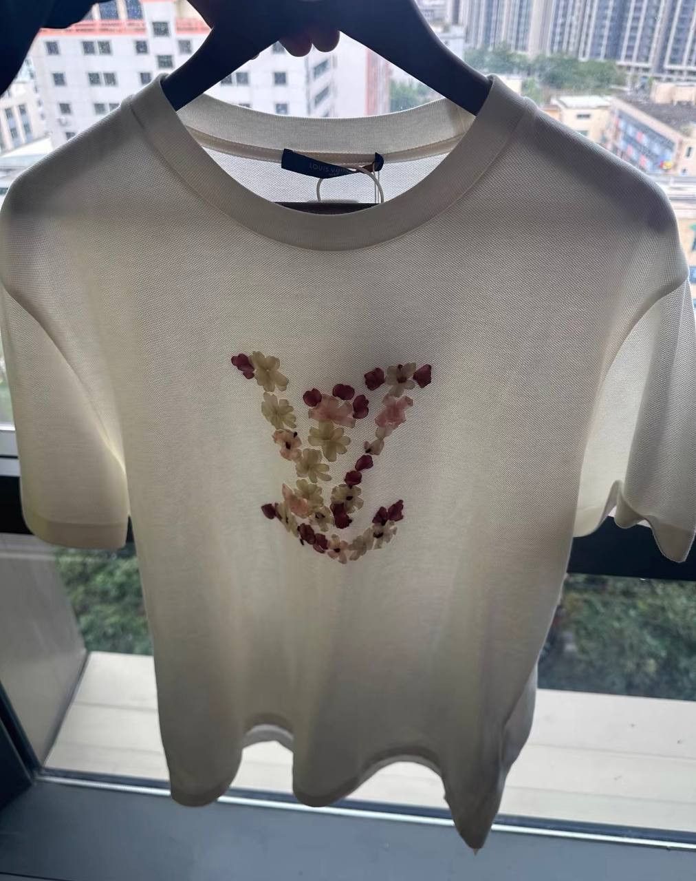 Louis Vuitton Louis Vuitton 25ss Nigo Short Sleeve Floral Size US S / EU 44-46 / 1 - 1 Thumbnail