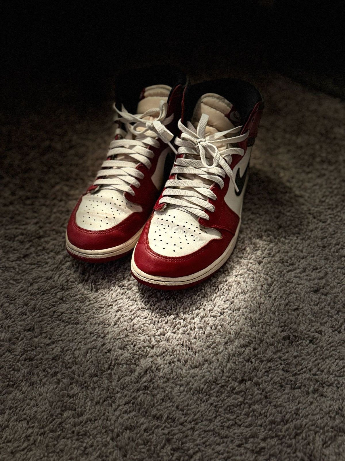 Jordan Brand Jordan 1 Chicago lost & founds Size US 11 / EU 44 - 7 Thumbnail