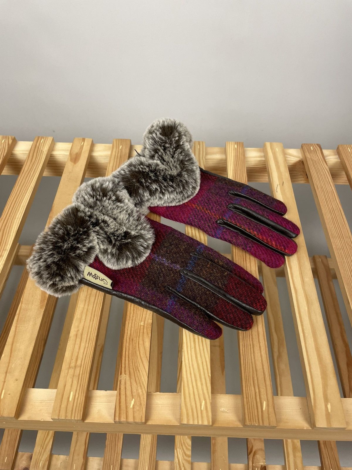 Harris Tweed Harris tweed leather and tweed gloves Size ONE SIZE - 1 Thumbnail