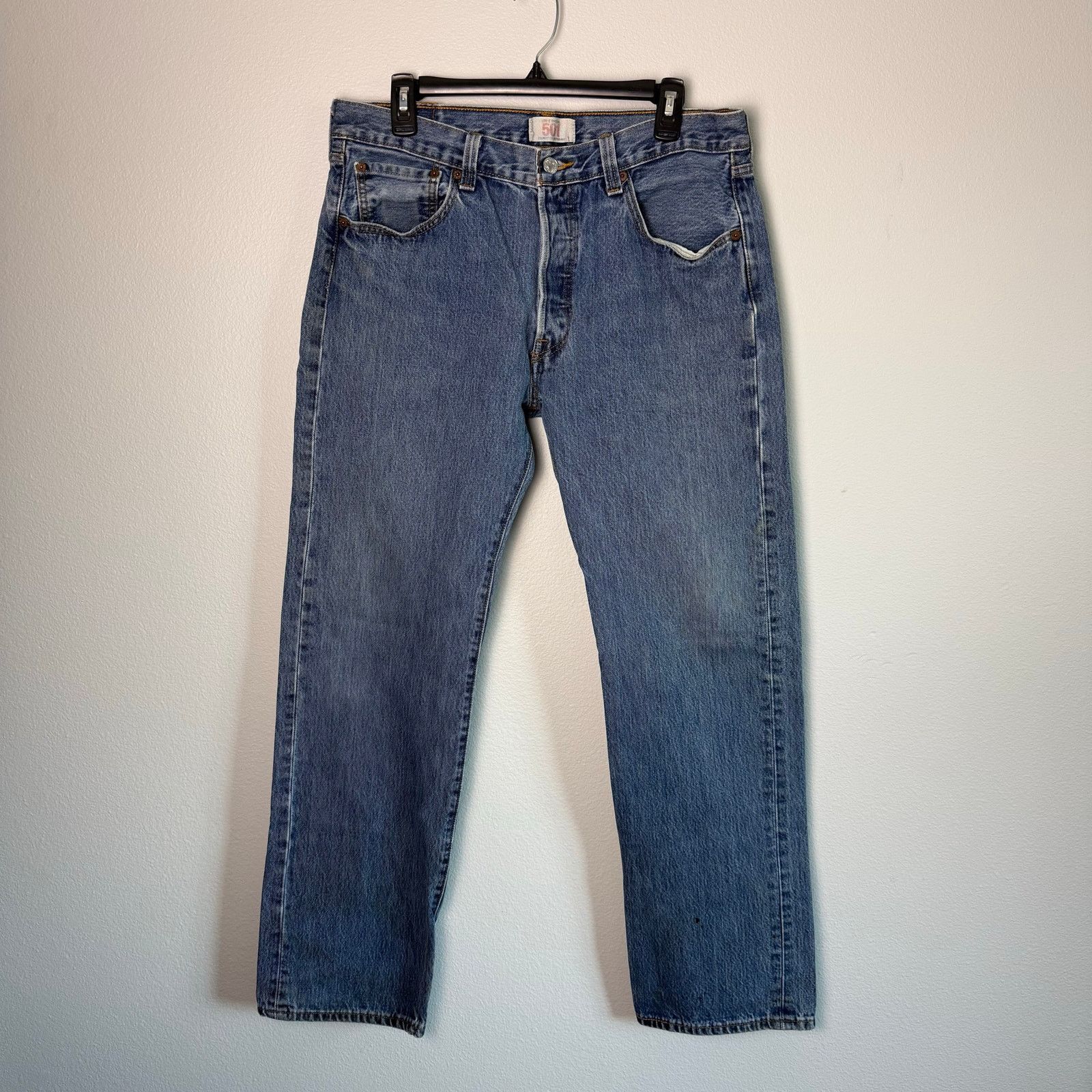 Levi's Levi's Jeans 501 Men's 34x32 Lt Wash Denim Straight Leg Size US 34 / EU 50 - 1 Thumbnail