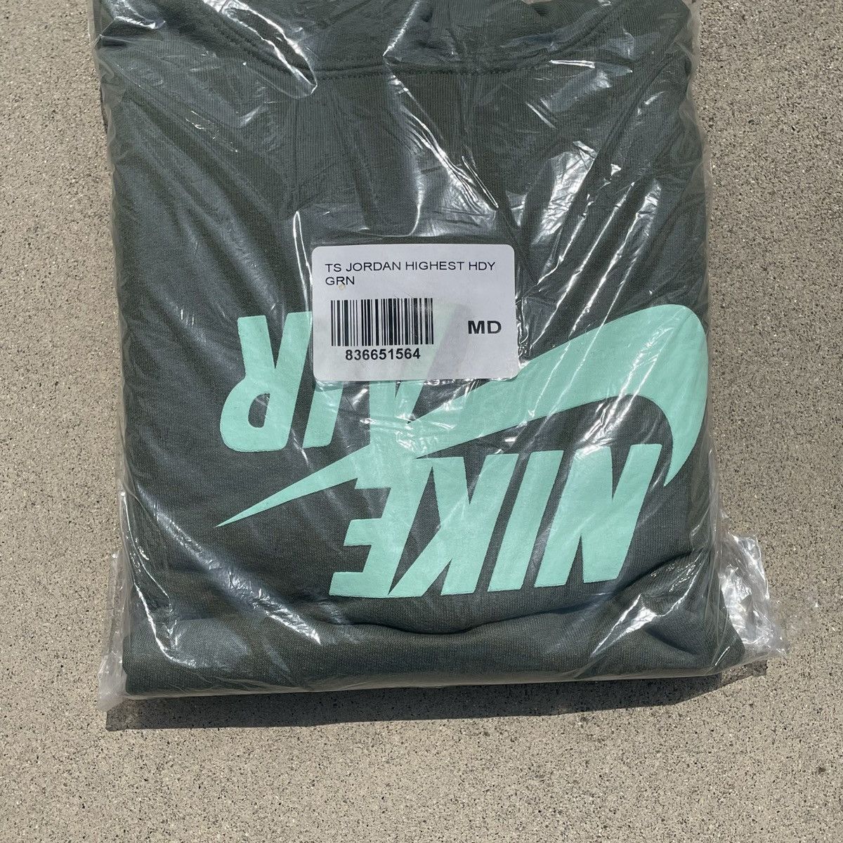 Travis Scott Travis Scott Nike Air Cactus Jack Highest In The Room Glow Size US M / EU 48-50 / 2 - 6 Thumbnail