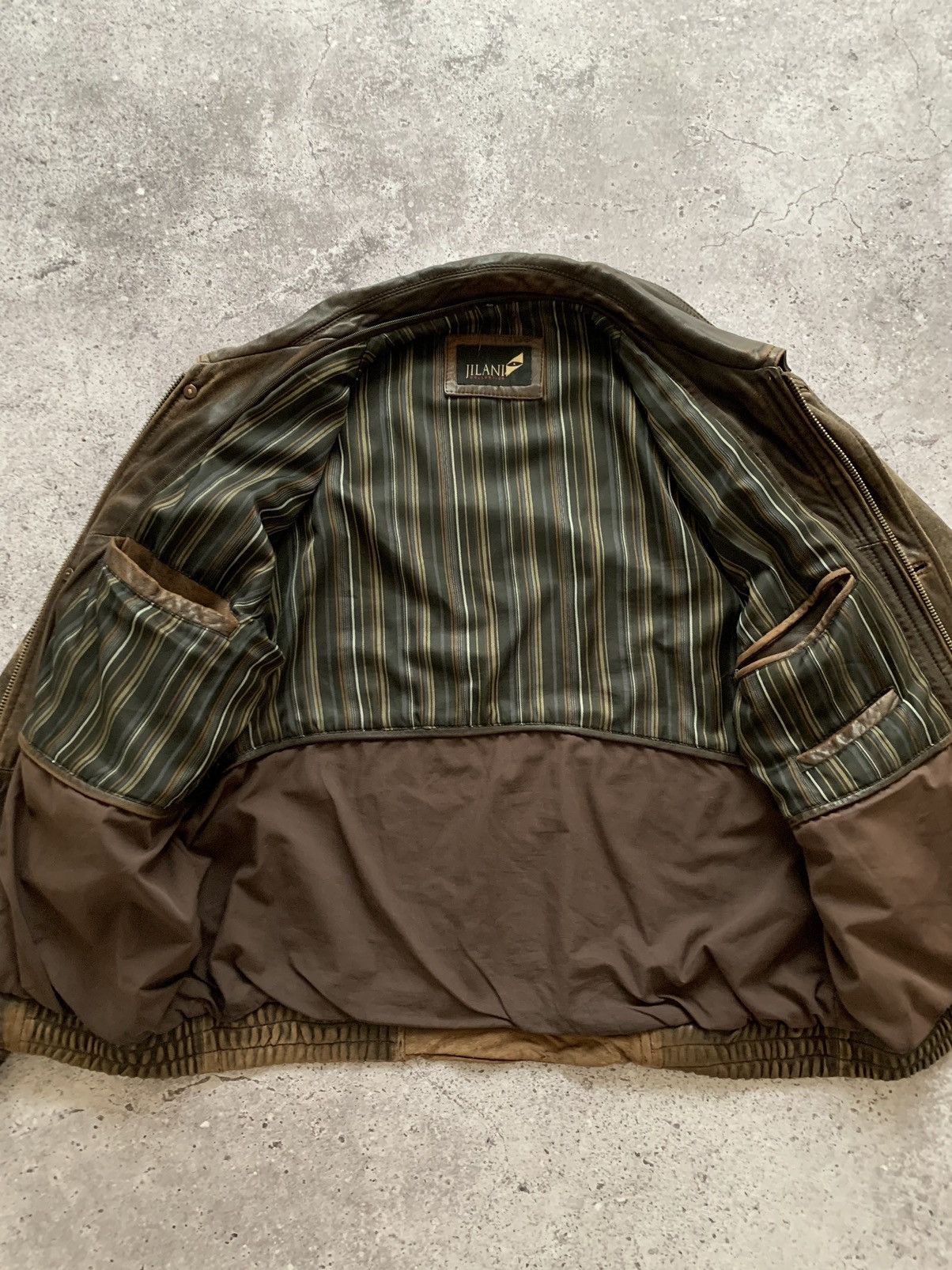 Other Faded Brown Leather Jacket Size US M / EU 48-50 / 2 - 4 Thumbnail