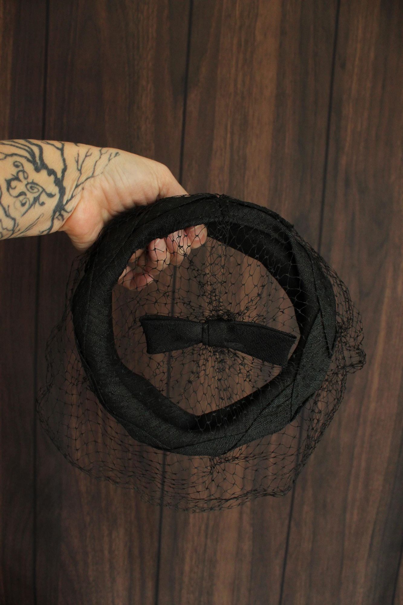 Vintage Vintage 1950s Hat, Black Silk Fascinator With Veil, Milliner Size ONE SIZE - 8 Thumbnail