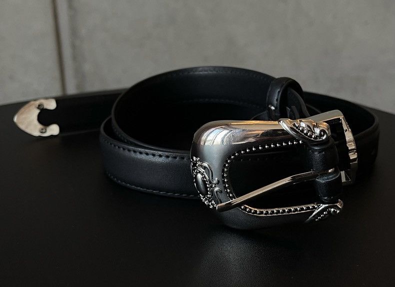 Japanese Brand × Vintage Outdoor retro fashion carved buckle leather belt Size ONE SIZE - 4 Thumbnail
