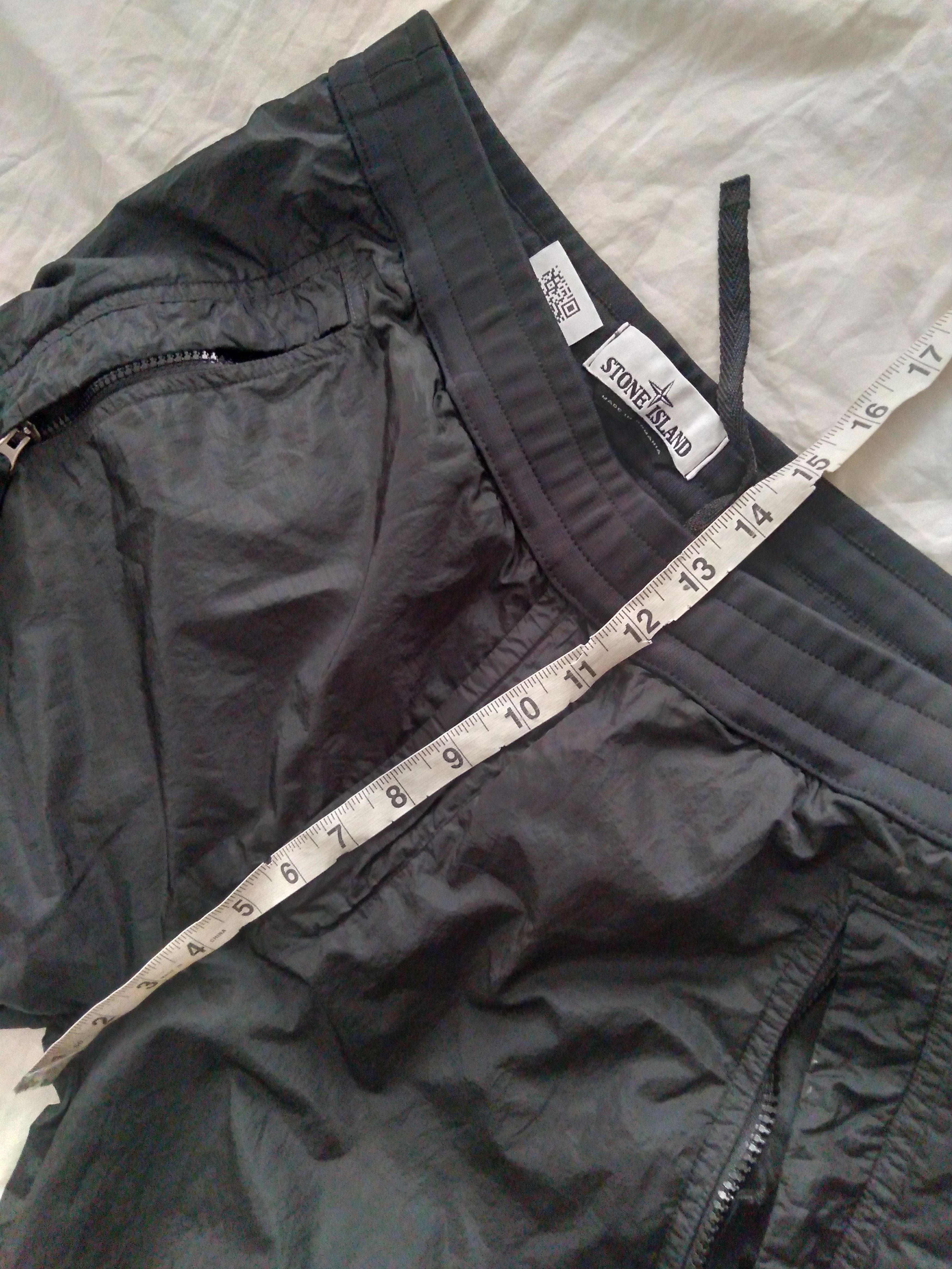 Stone Island Nylon Ripstop Jogger Pants RE T 30 black Size US 31 - 5 Thumbnail