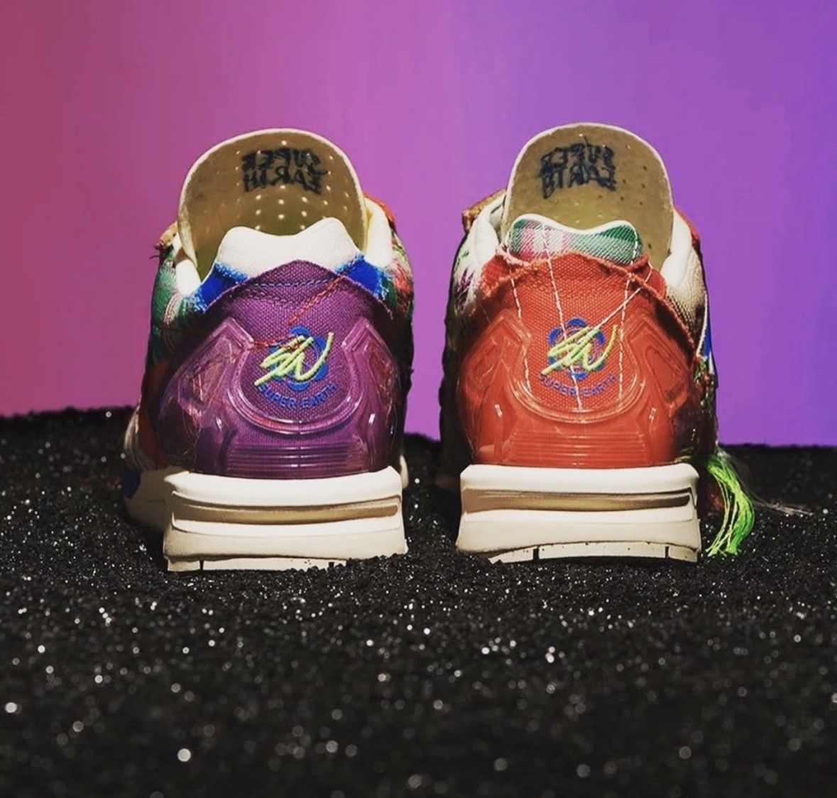 Adidas Adidas ZX 8000’s “Super Earth” 🌎 Size US 10 / EU 43 - 3 Thumbnail