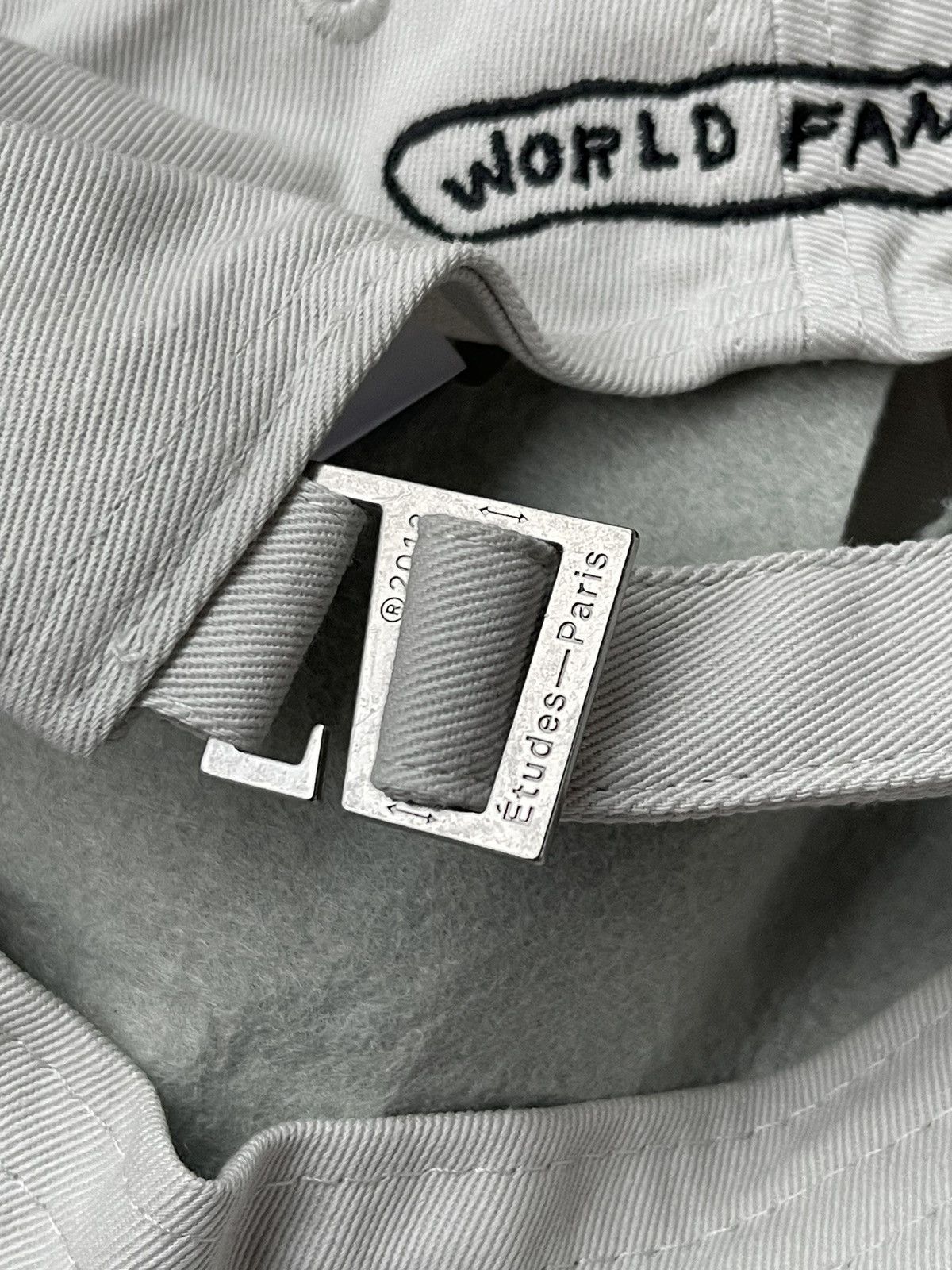 Etudes !DS! SS23 Etudes X Jean Michel Basquiat Booster Cream Cap Size ONE SIZE - 9 Thumbnail