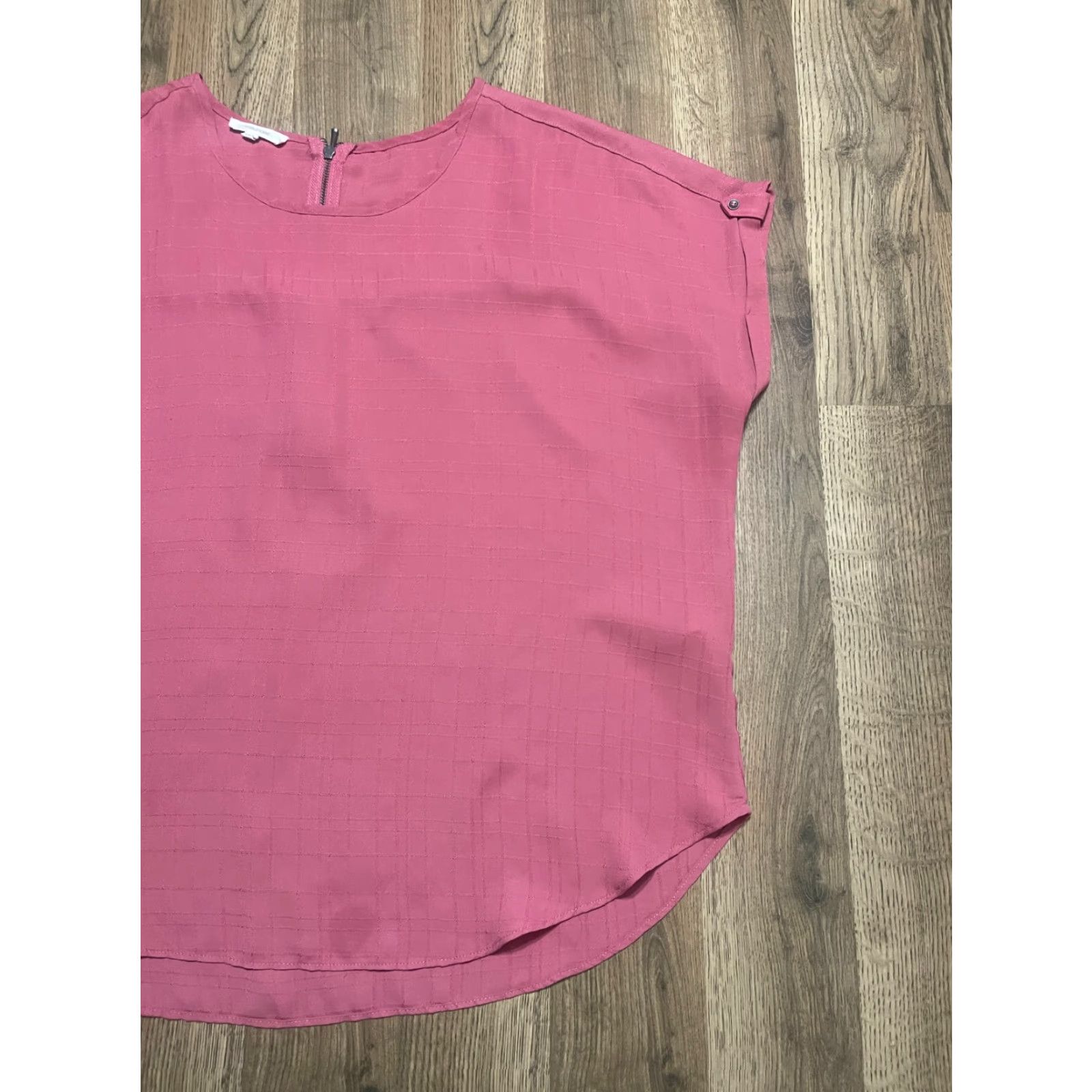 Vintage Maurices Shirt Women’s Size L Pink Blouse Zip back Short Sleeve Round Neck Casual Vintage No Size L / US 10 / IT 46 - 4 Thumbnail