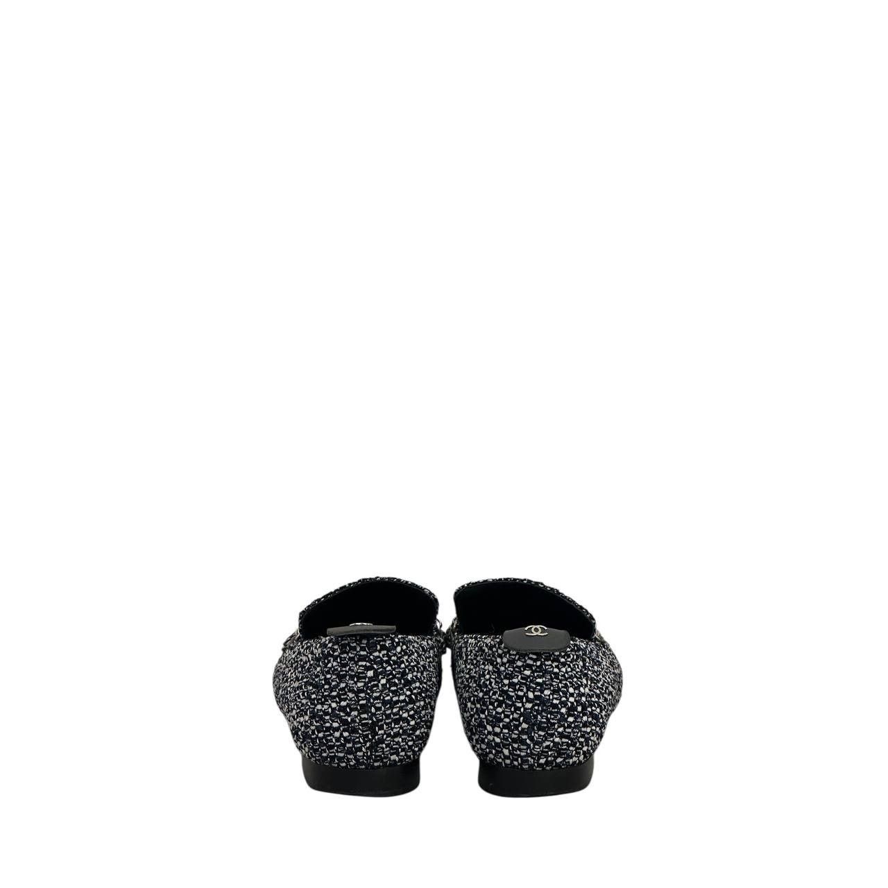 Chanel Chanel Tweed Chain Cap-Toe Loafers Sz 37.5 Size US 6.5 / IT 36.5 - 4 Thumbnail