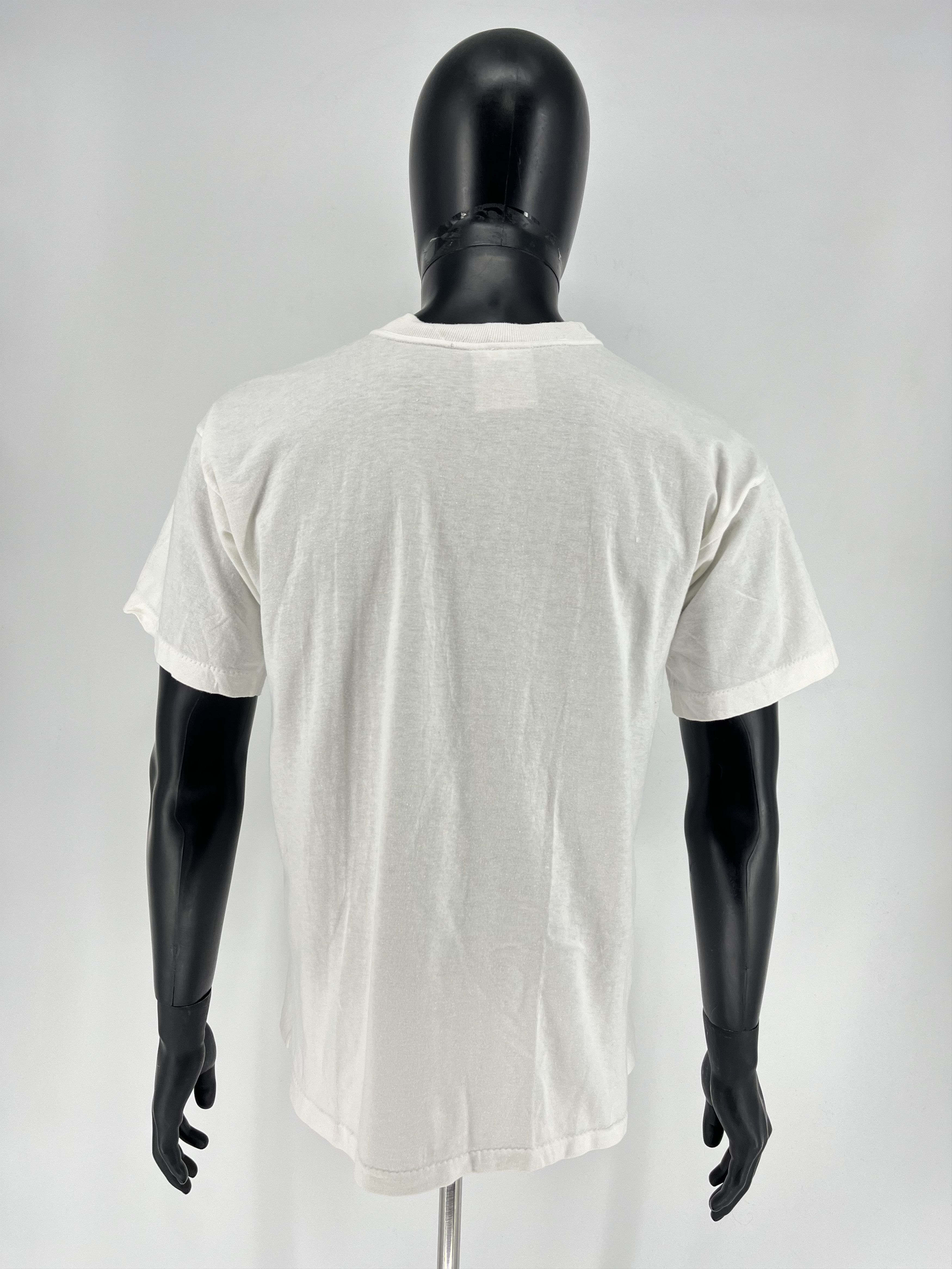Band Tees Vintage 80s 90s Ayers Rock CAFE Alice Springs Australia Size US L / EU 52-54 / 3 - 11 Thumbnail