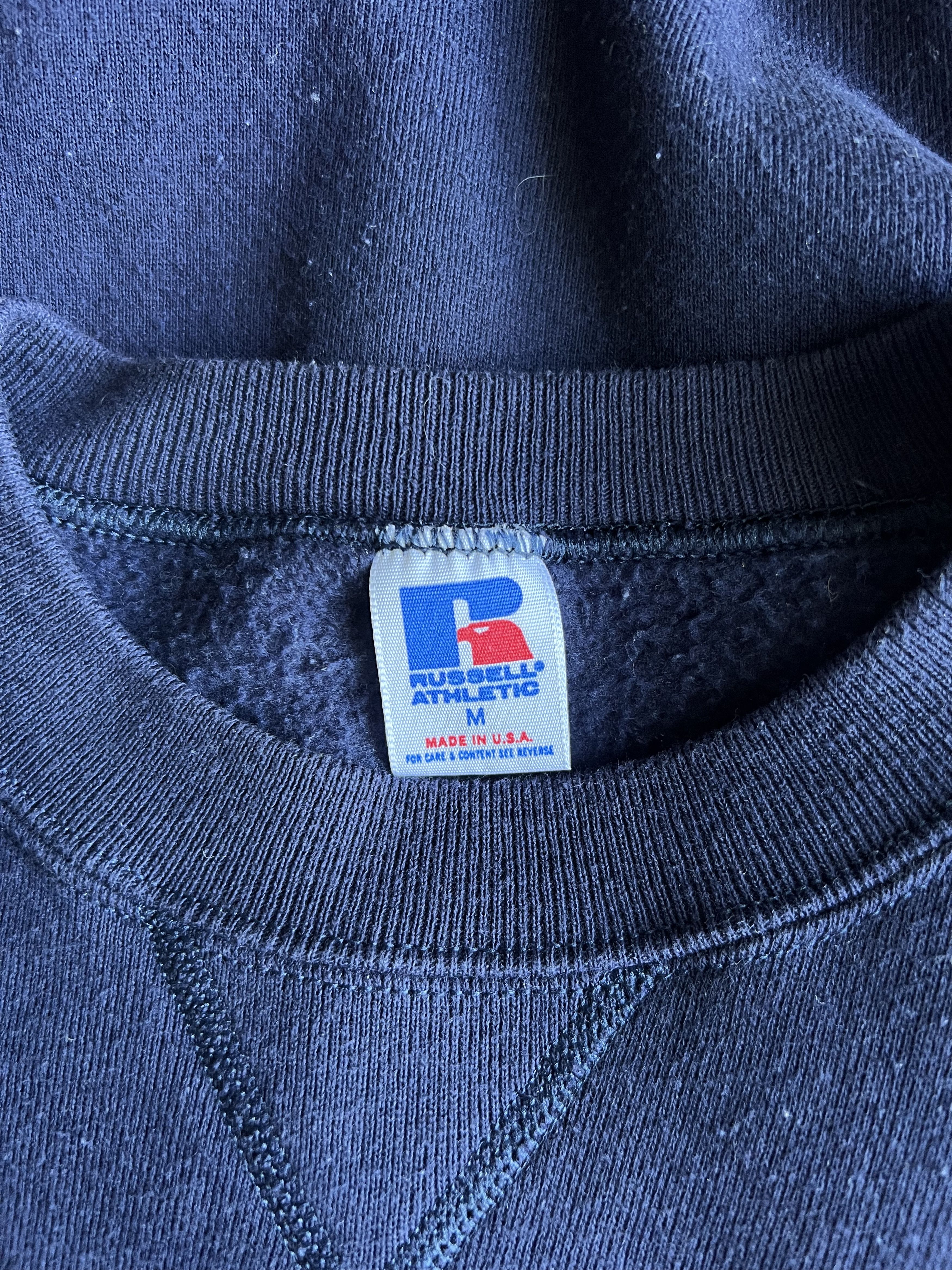 Russell Athletic Vintage 90s Russell Athletic Aquinas Raiders Sweatshirt Size US M / EU 48-50 / 2 - 7 Thumbnail