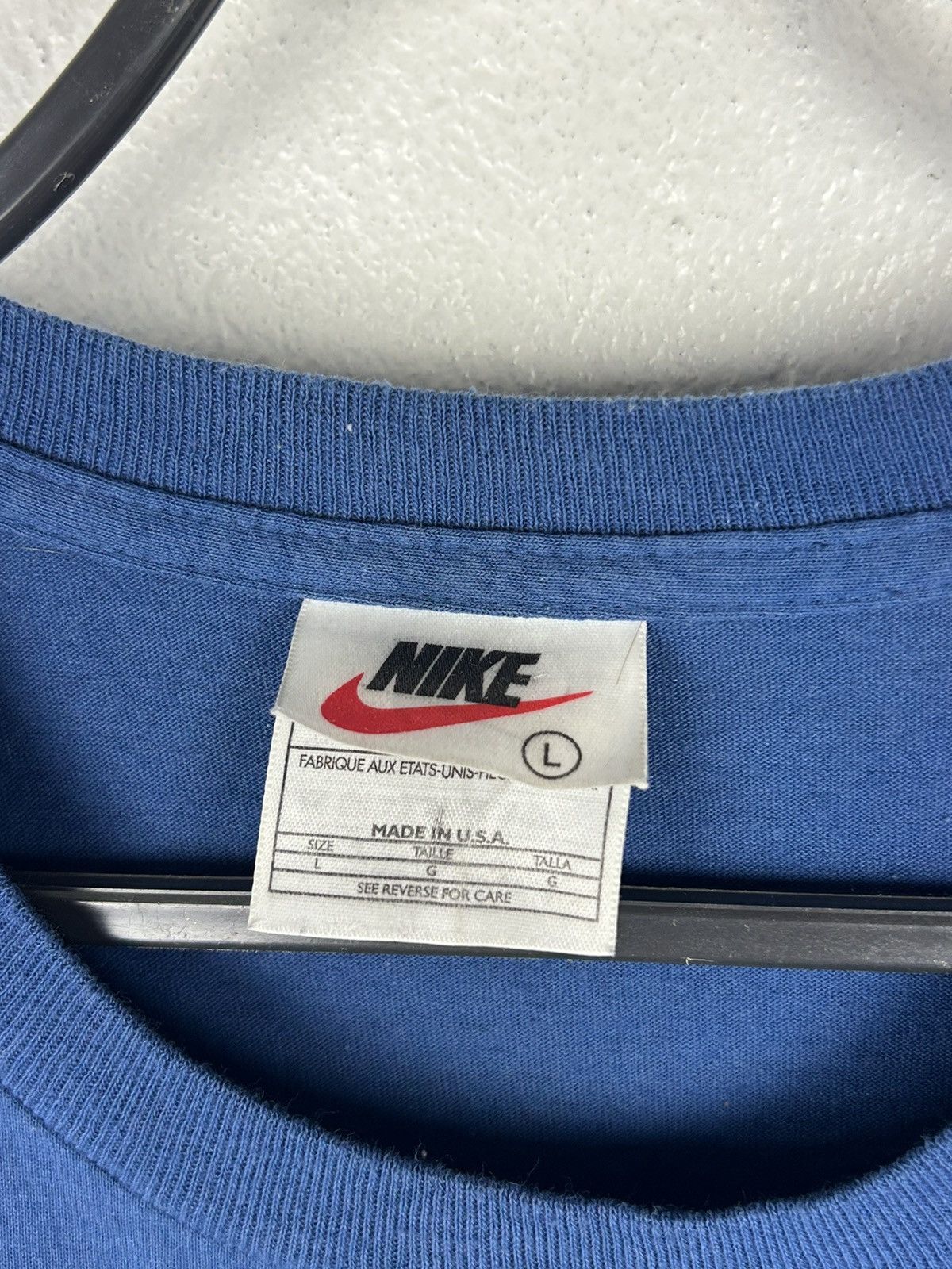 Nike 90s Vintage Nike ACG Acgirl Center Logo Rare T-Shirt Blue Size L / US 10 / IT 46 - 7 Thumbnail
