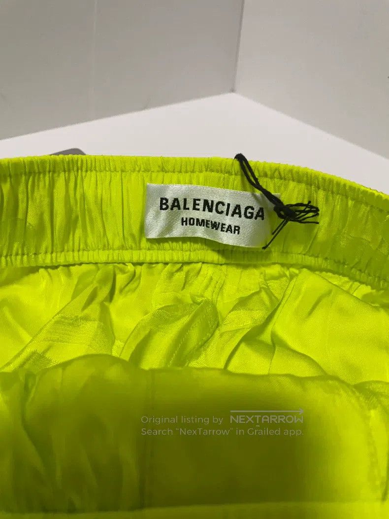 Balenciaga Balenciaga Tagged High Waist Short Pants Size US 36 / EU 52 - 5 Thumbnail