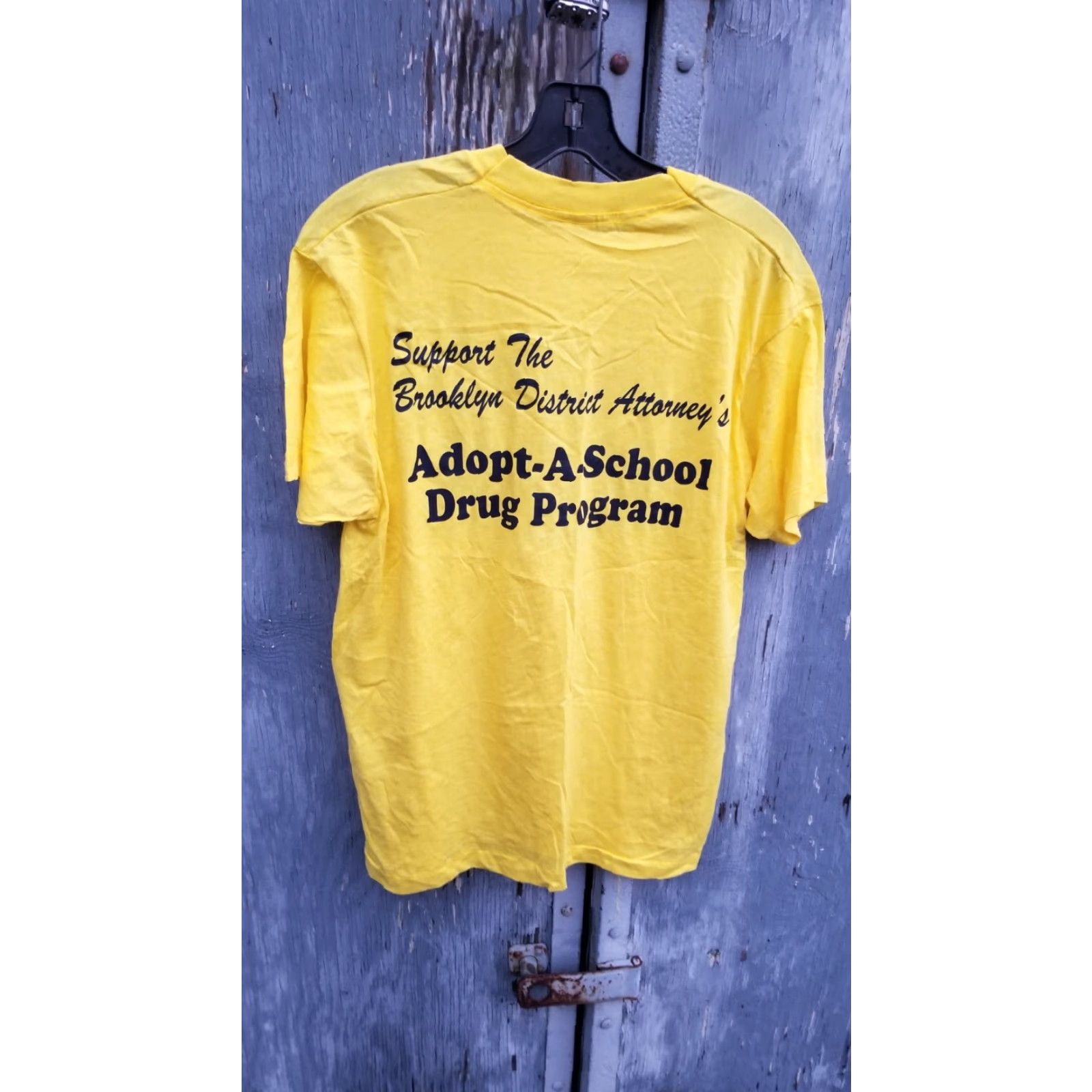 Vintage VINTAGE NEW YORK CITY HOSPICE RUN BROOKLYN PARKS AND RECREATION DRUGS SHIRT XL Size US XL / EU 56 / 4 - 4 Thumbnail